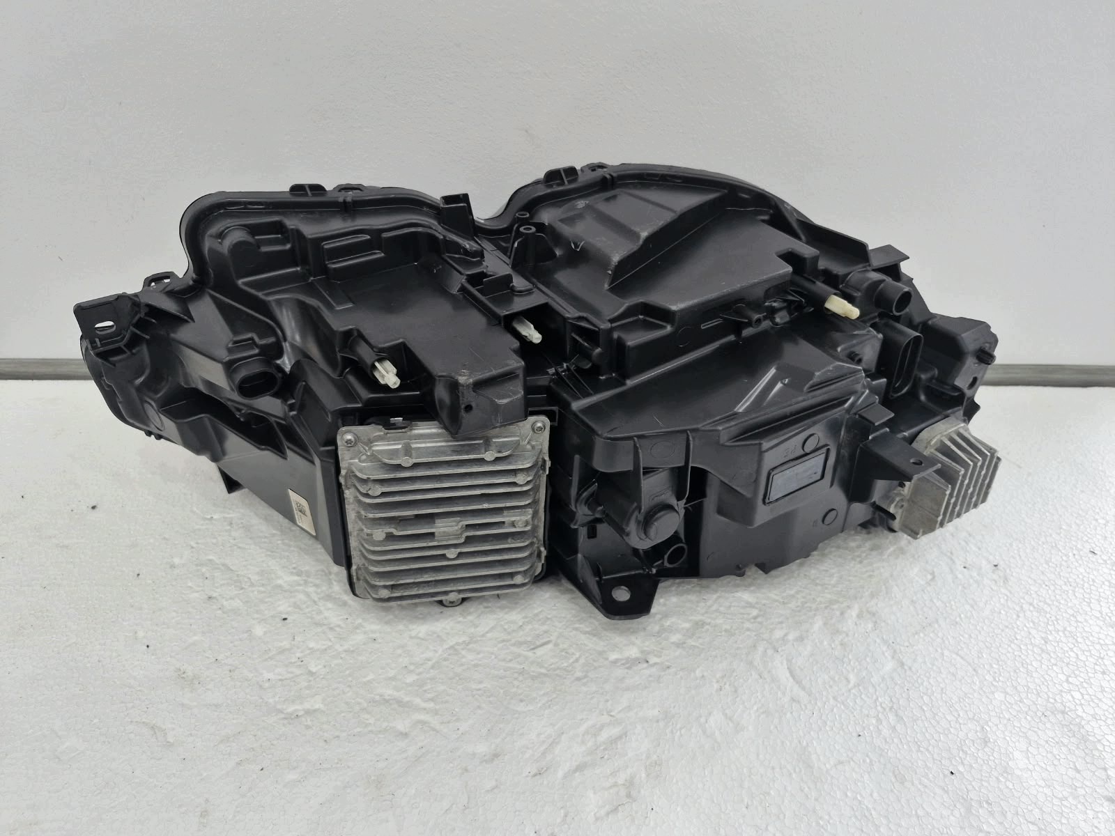 light left Volvo S90 V90 FULL LED MID LED complete