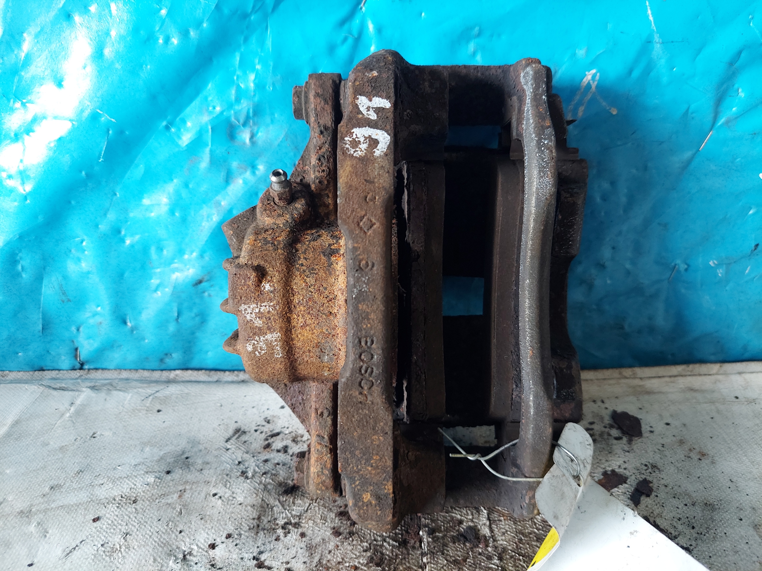 caliper CITROEN C3 2011 R 1.6 HDI PP BOSCH0204Y01132