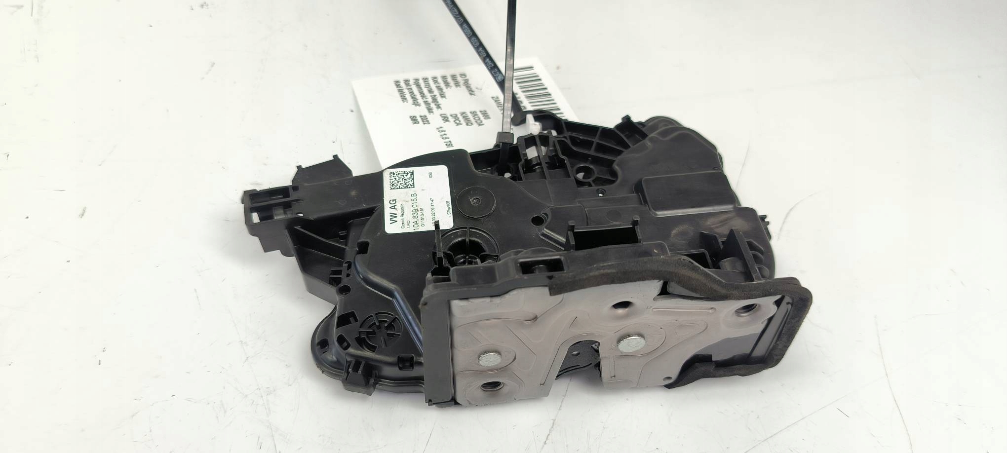 lock door LT 10A839015B SKODA KAMIQ