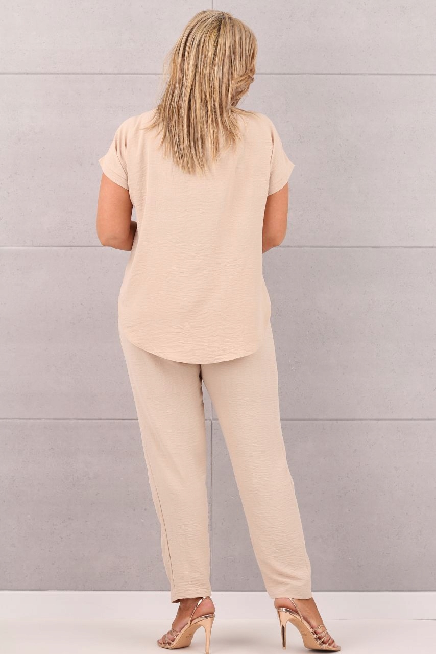 ELEGANCKI KOMPLET DAMSKI DUŻE ROZMIARY POLSKI PRODUCENT BLUZKA I SPODNIE Marka FEMIMODA