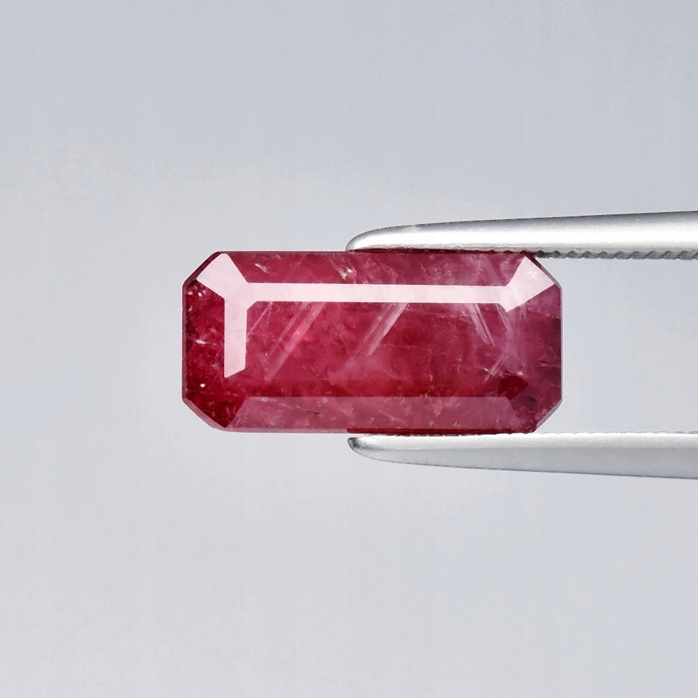 Rubín Přírodní 4,22 ct Skvělý Octagon na Prstýnek video HRB7302