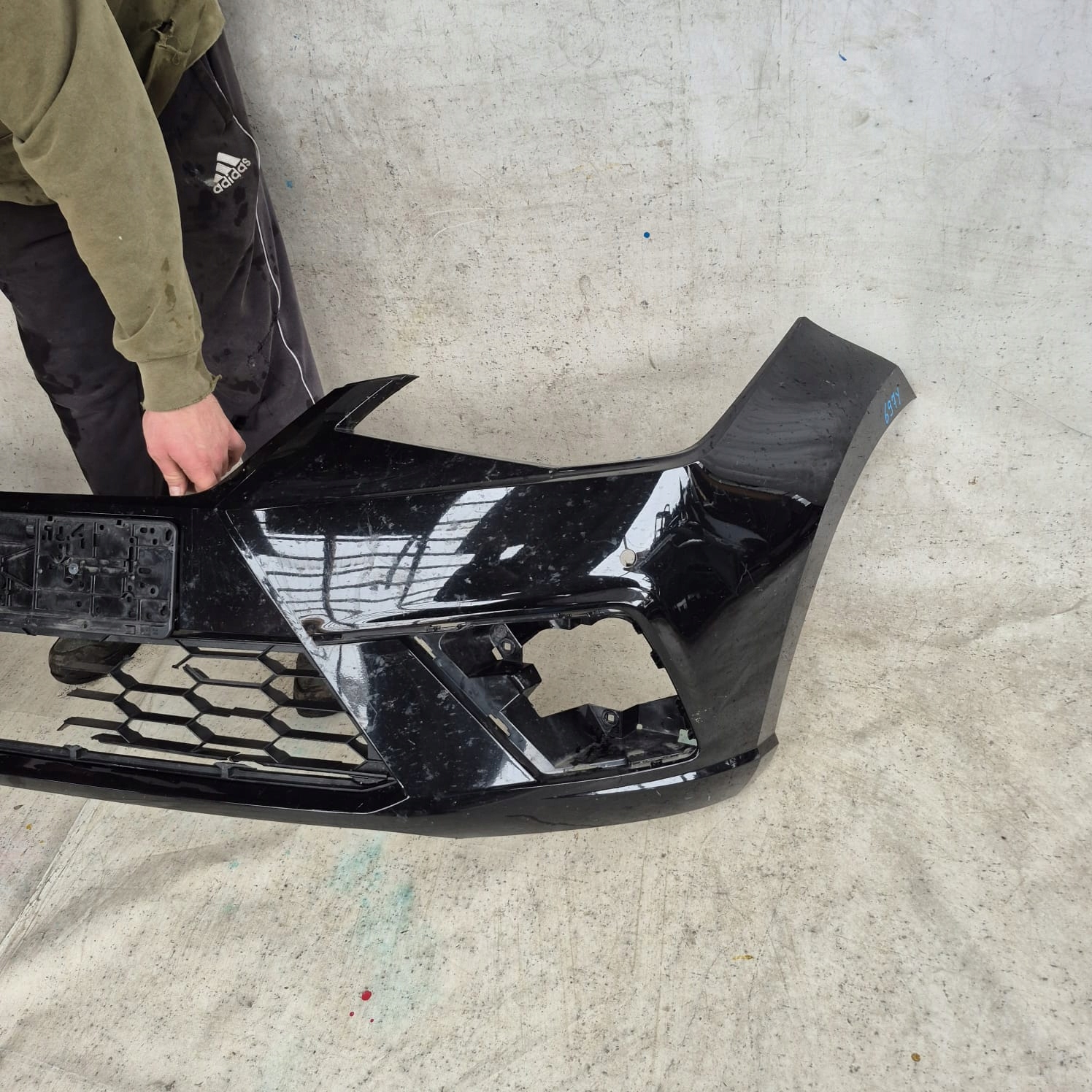 SEAT IBIZA V 6F0 17- bumper front front PDC