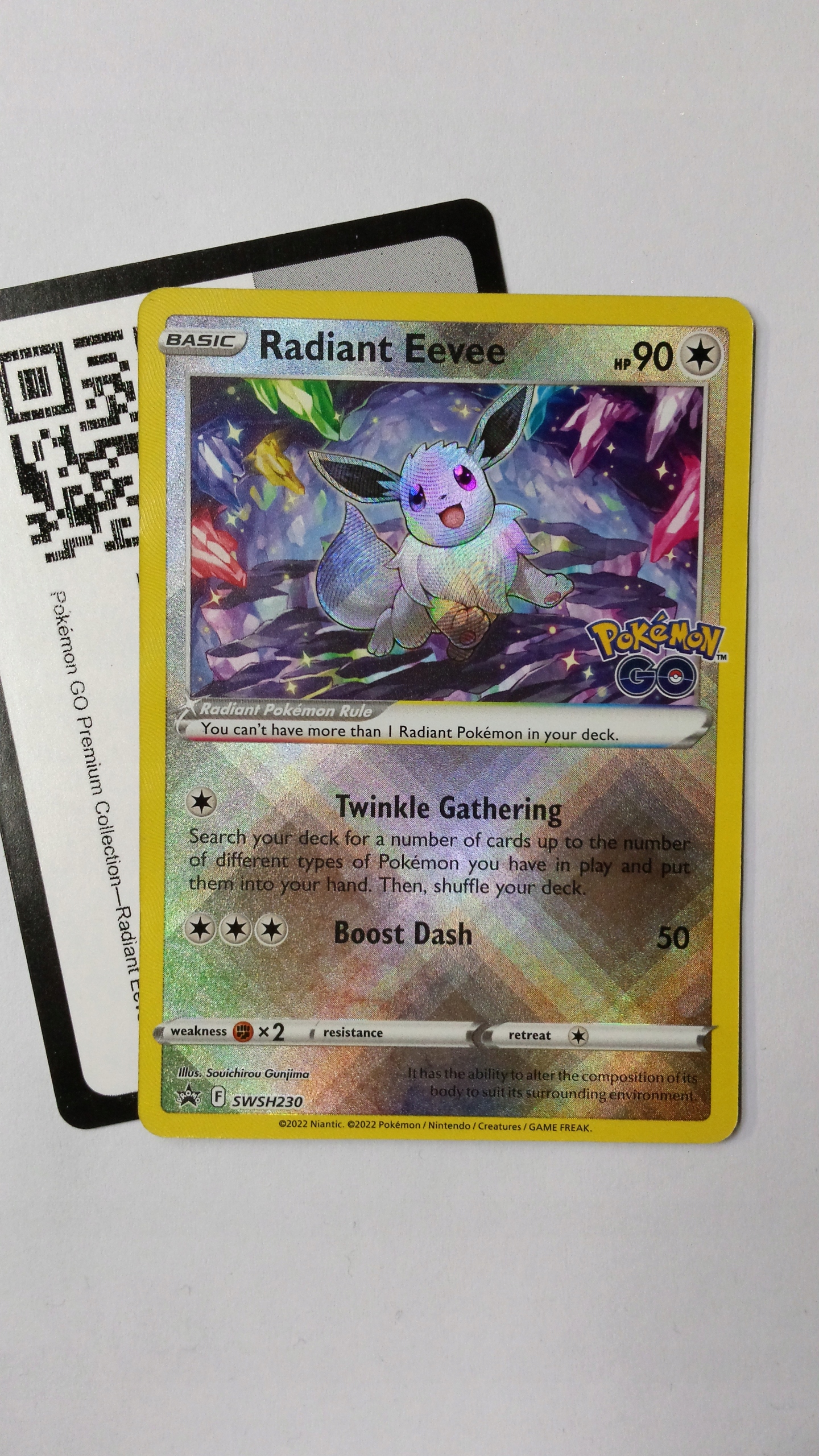 Radiant Eevee プレミアムコレクション Pokémon TCG: Pokemon Go Premium Collection – Radiant Eevee