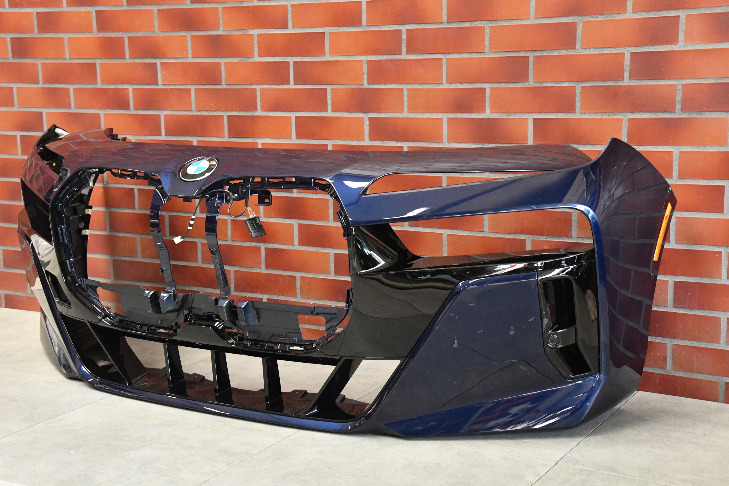 bumper front front BMW 7 G70 m-packet TANSANIT