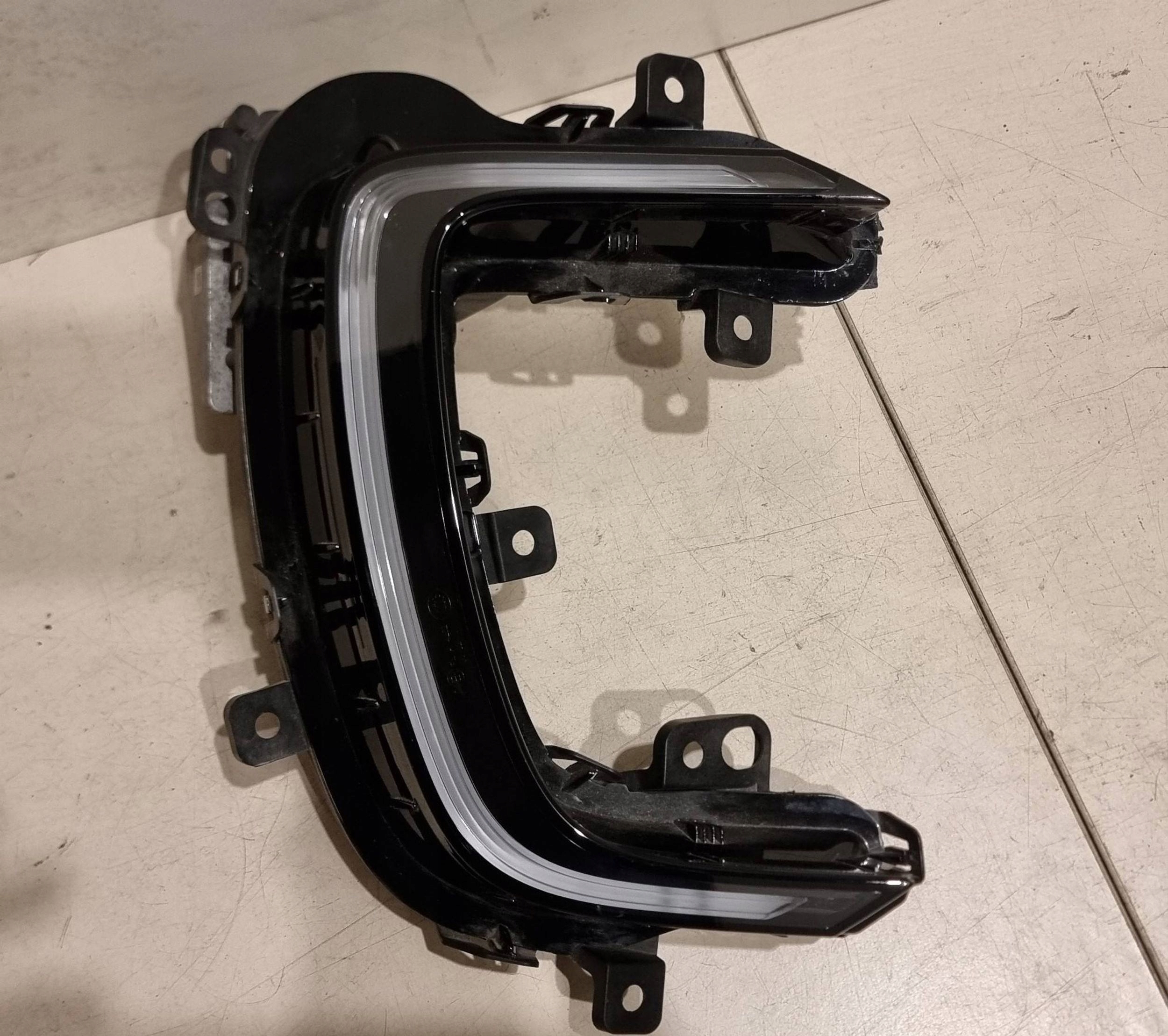 ГАЛОГЕН led правый vw 12E