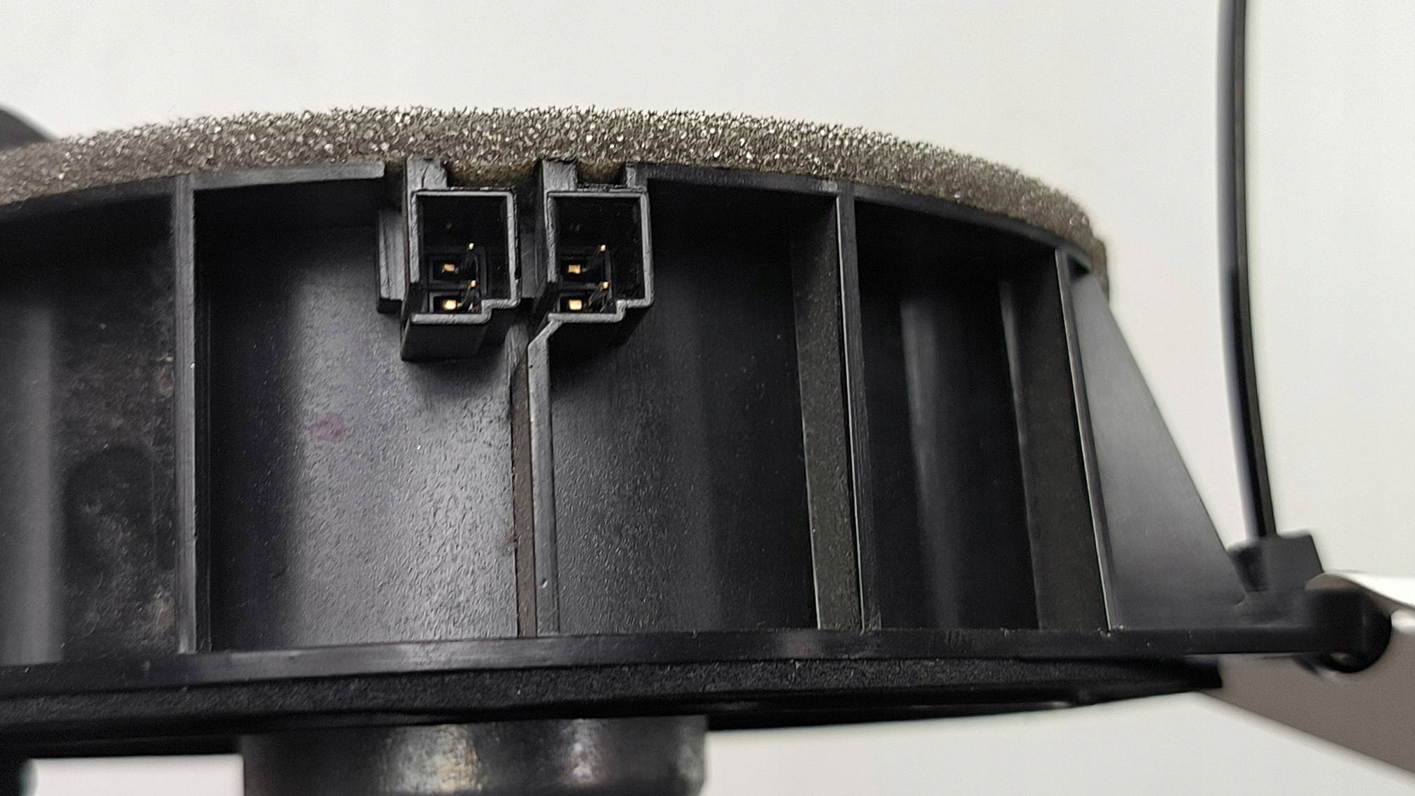 speaker BMW X6 F16