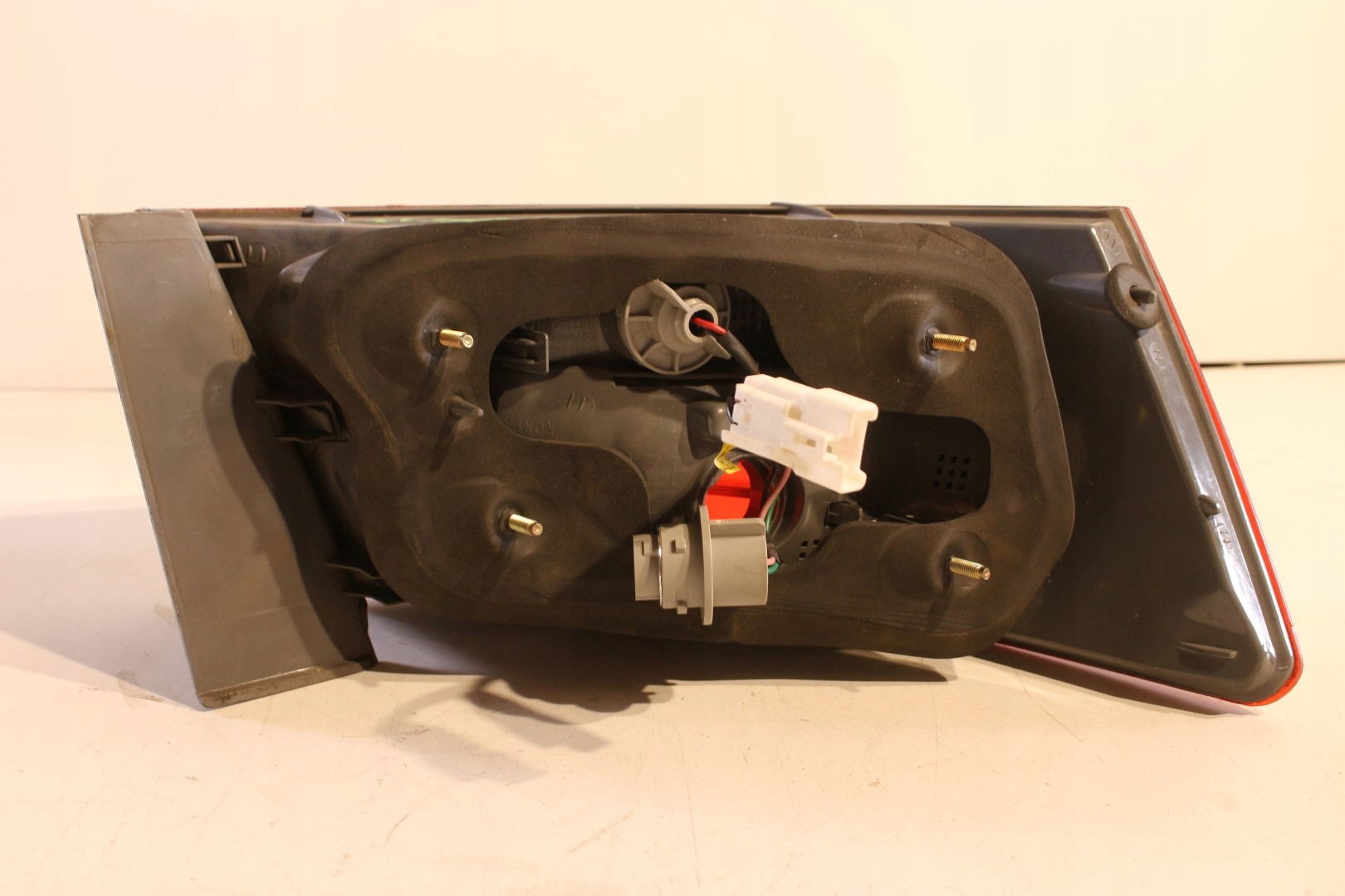 фонарь правый Hyundai SONATA V европа