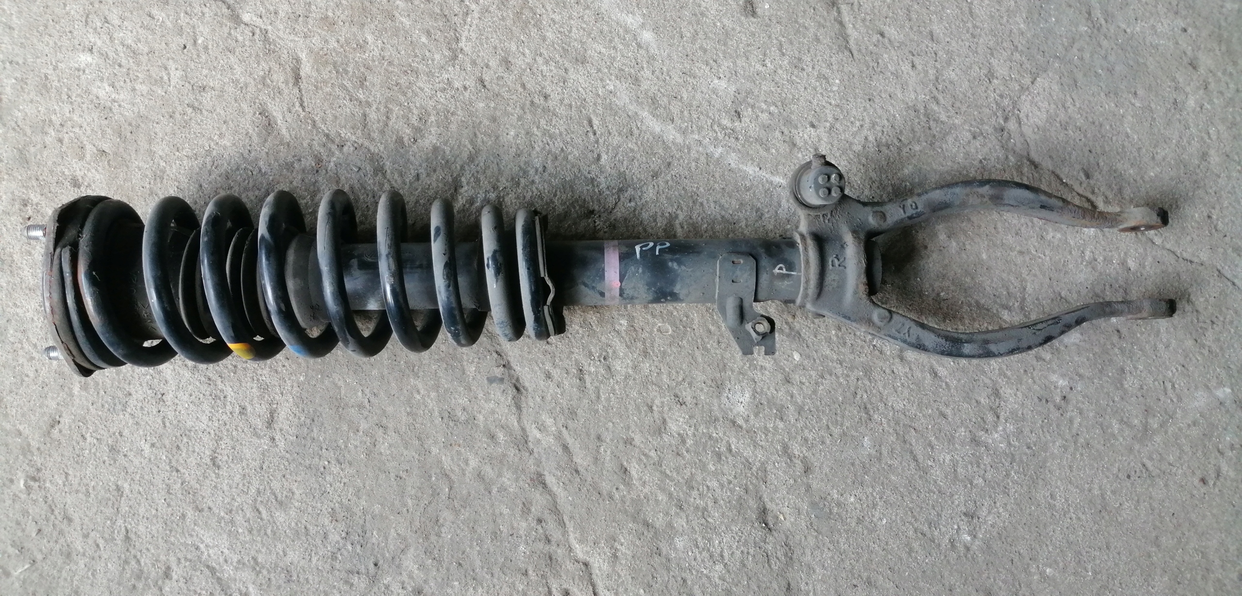 MAZDA 6 GH 08-12 2.2 MZR-CD АМОРТИЗАТОР ПРАВЫЙ ПЕРЕД