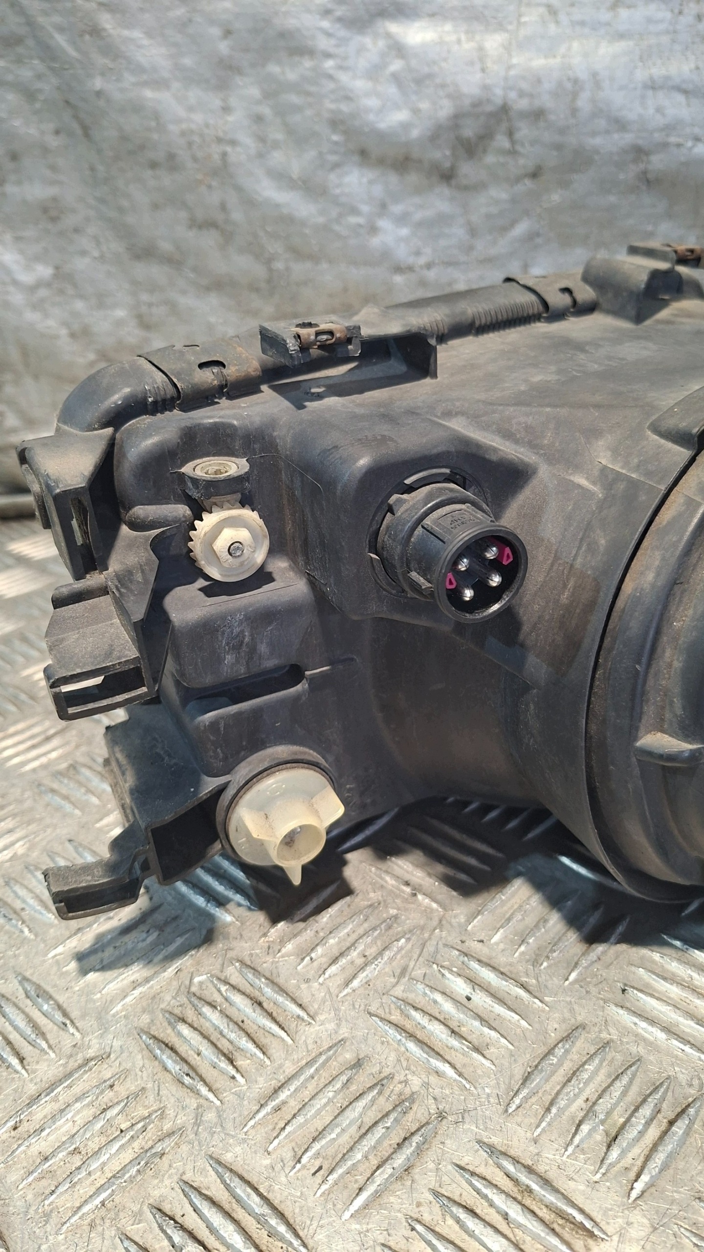 Licht links vorne AUDI 80 B4