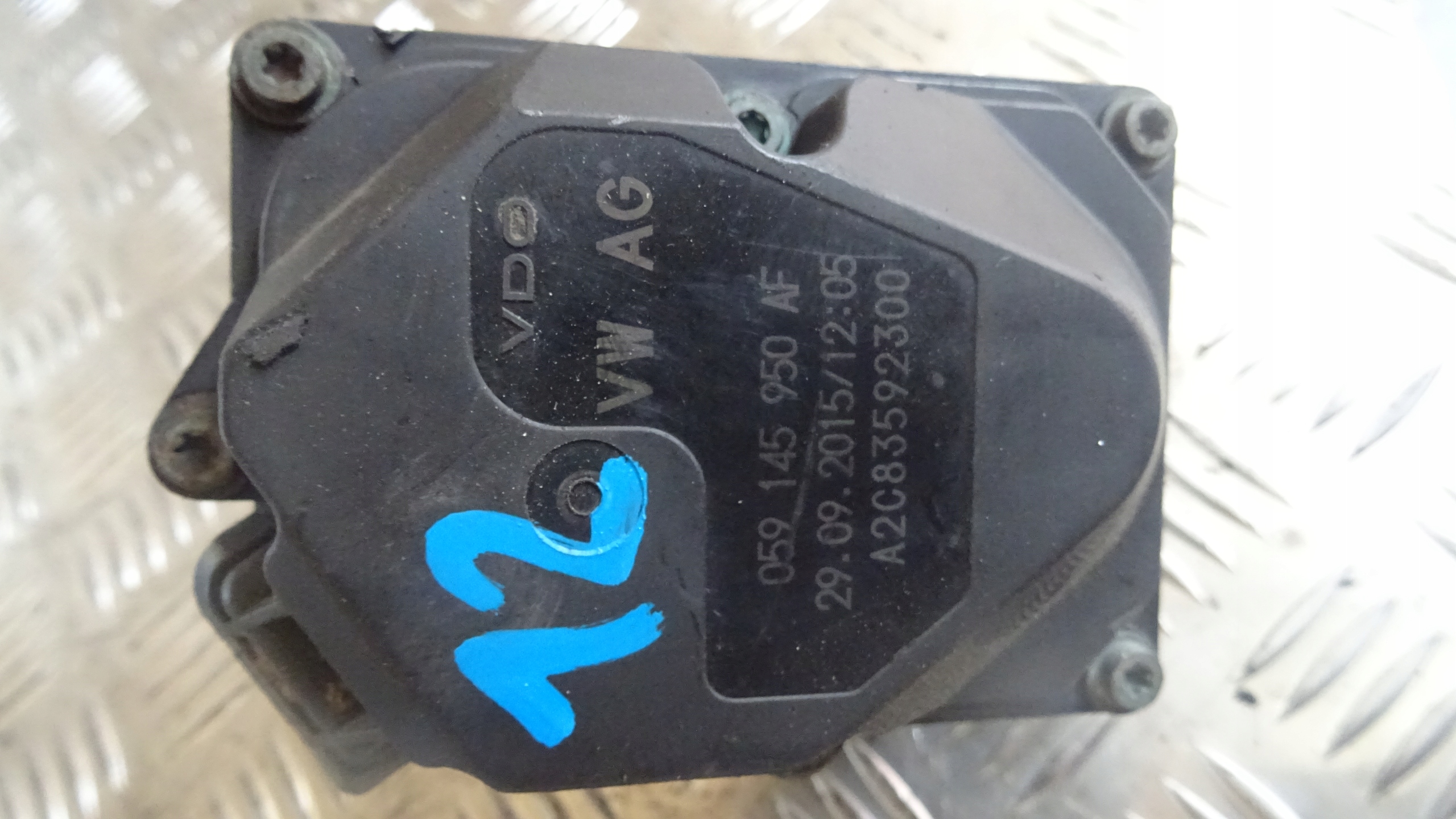 Volkswagen TOUAREG OE 059145950AF throttle flap