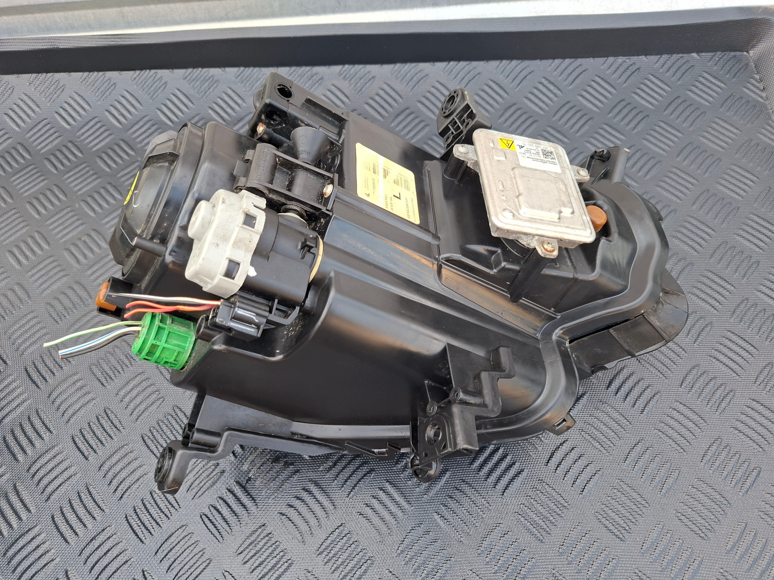 light front left front left XENON complete UK ANGLIK JEEP CHEROKEE V KL