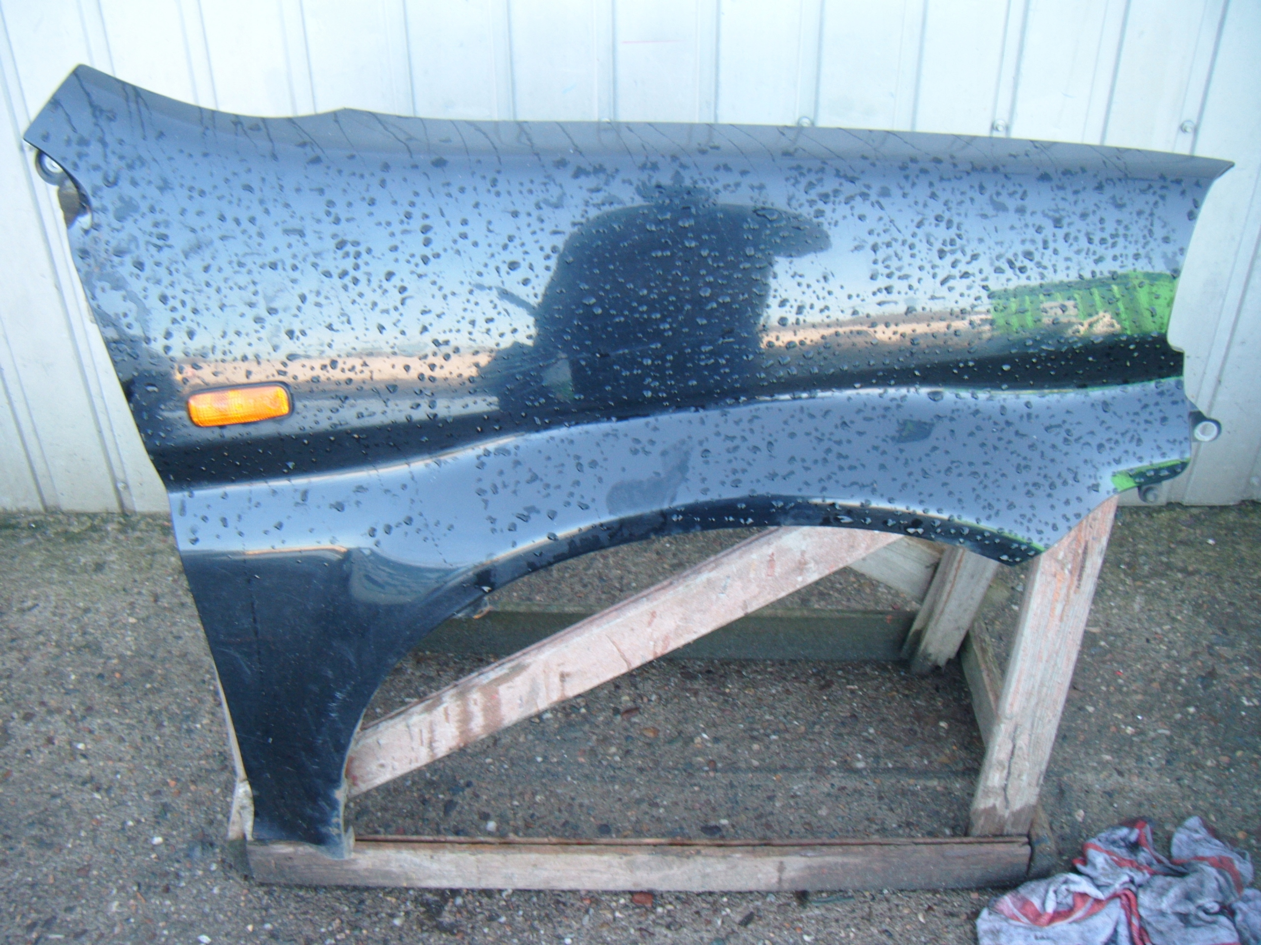 HONDA HRV HR-V 99-06 BŁOTNIK PRAWY PRZÓD