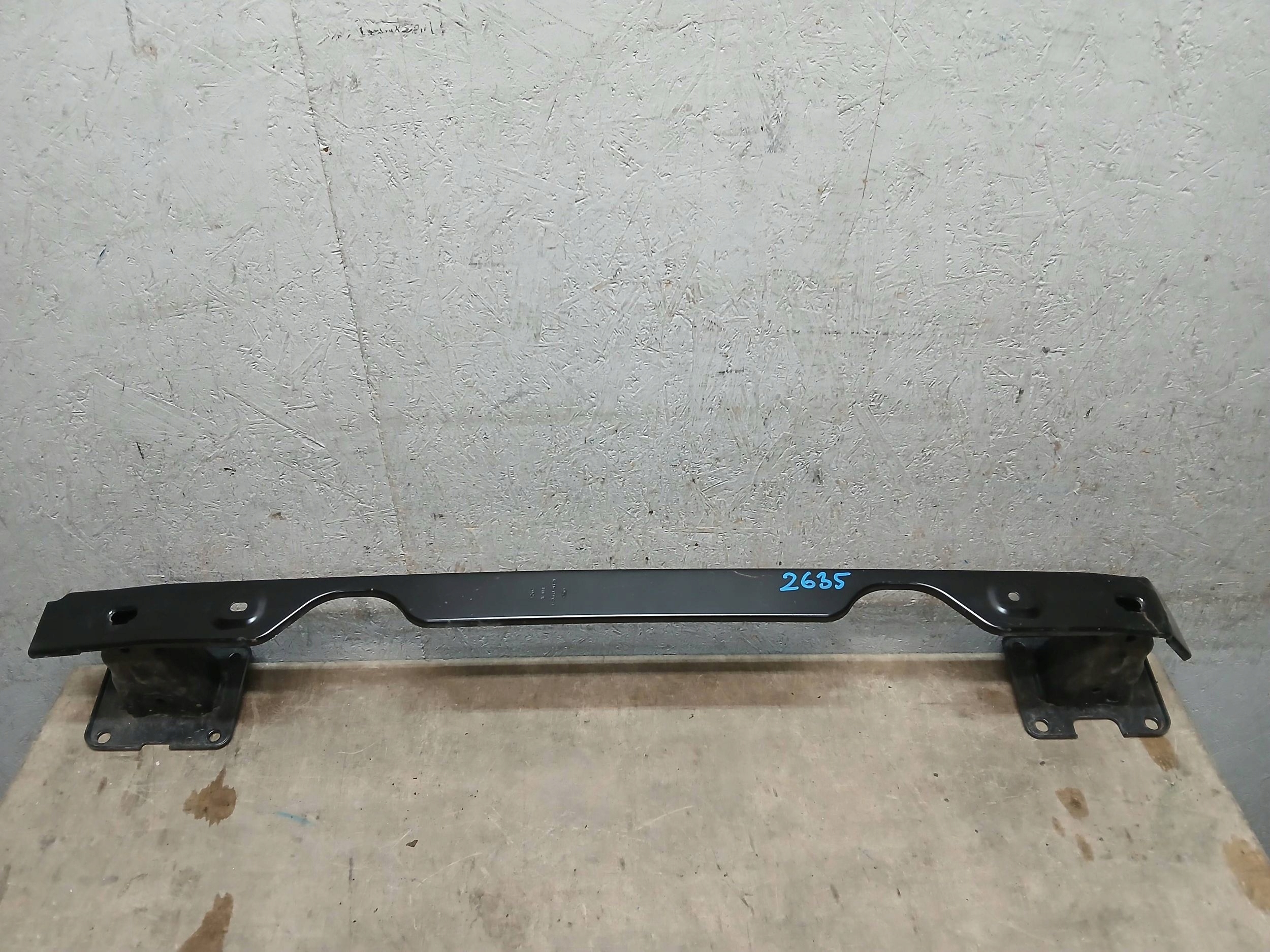 bumper support rear part FORD COURIER MK3 R2X617912A