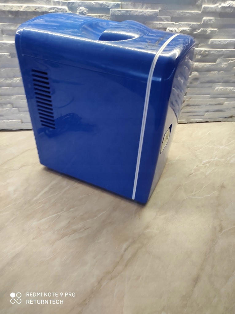 Mini lodówka ROSENSTEIN SOHNE Kolor srebrny