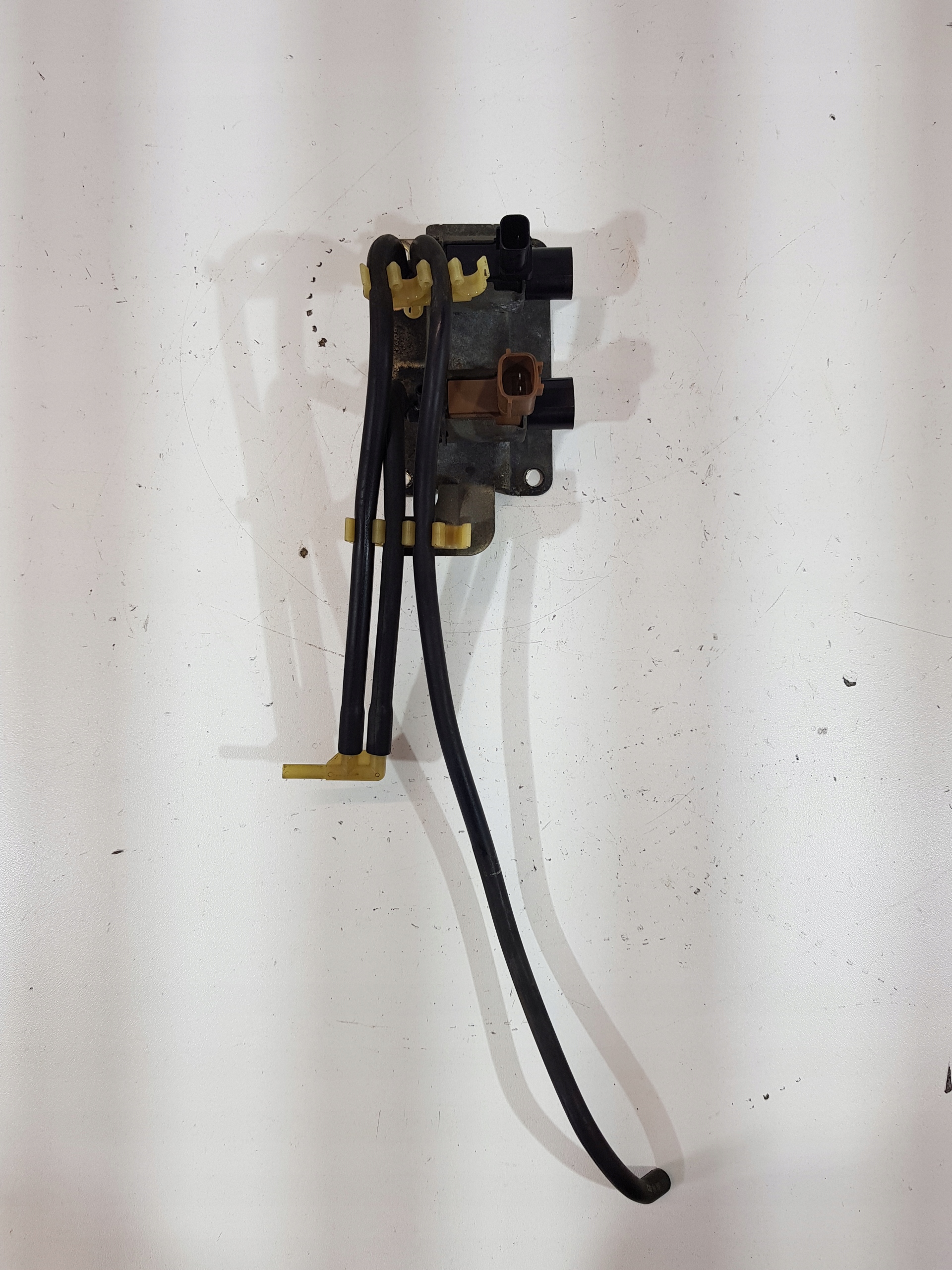 4M5G-9A500-NB - ДАТЧИК ВАКУУМУ МАЗДА 3 2.0 Б 4М5Г9А500НБ ЛФ15