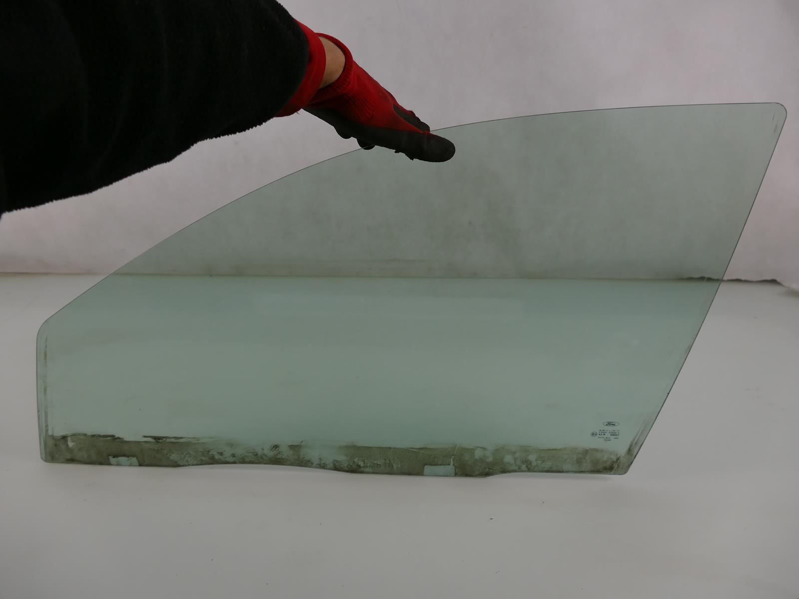 FORD MONDEO MK3 III SZYBA DRZWI LEWY PRZÓD LEWA PRZEDNIA