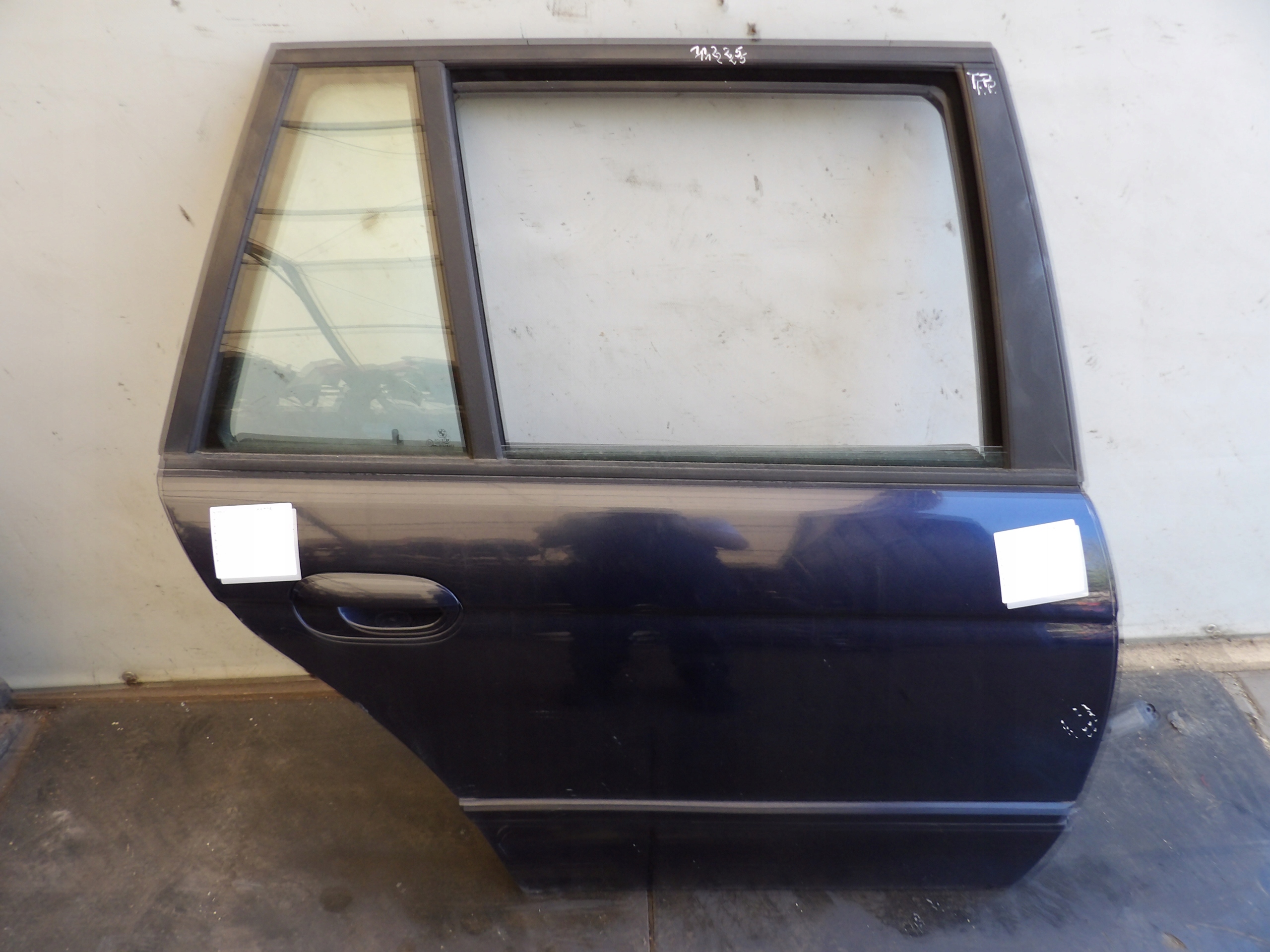 BMW E39 door rear. right lak. 317/5 kombi lift