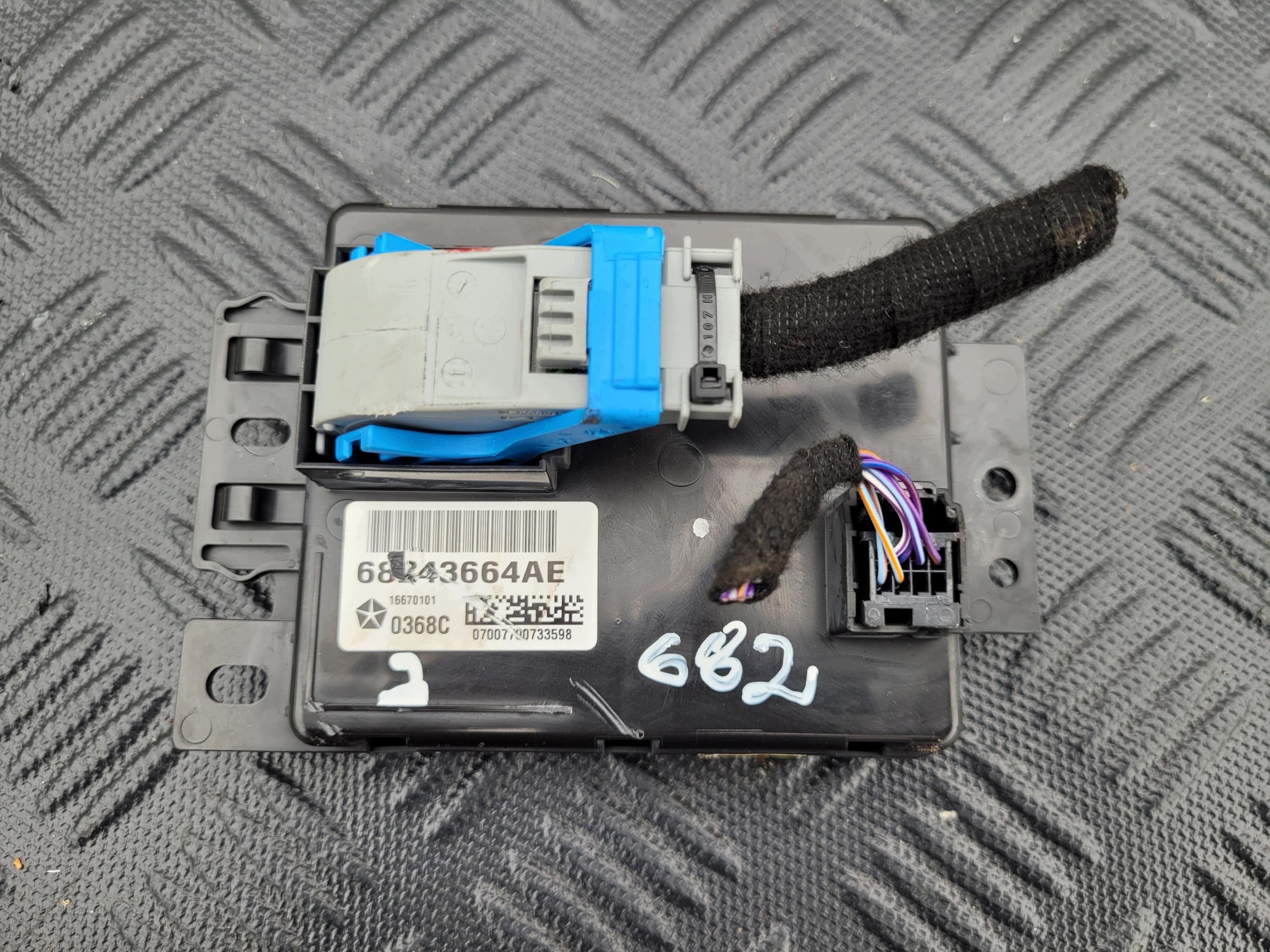 68243664AE module control unit JEEP COMPASS II 1.4 M-AIR