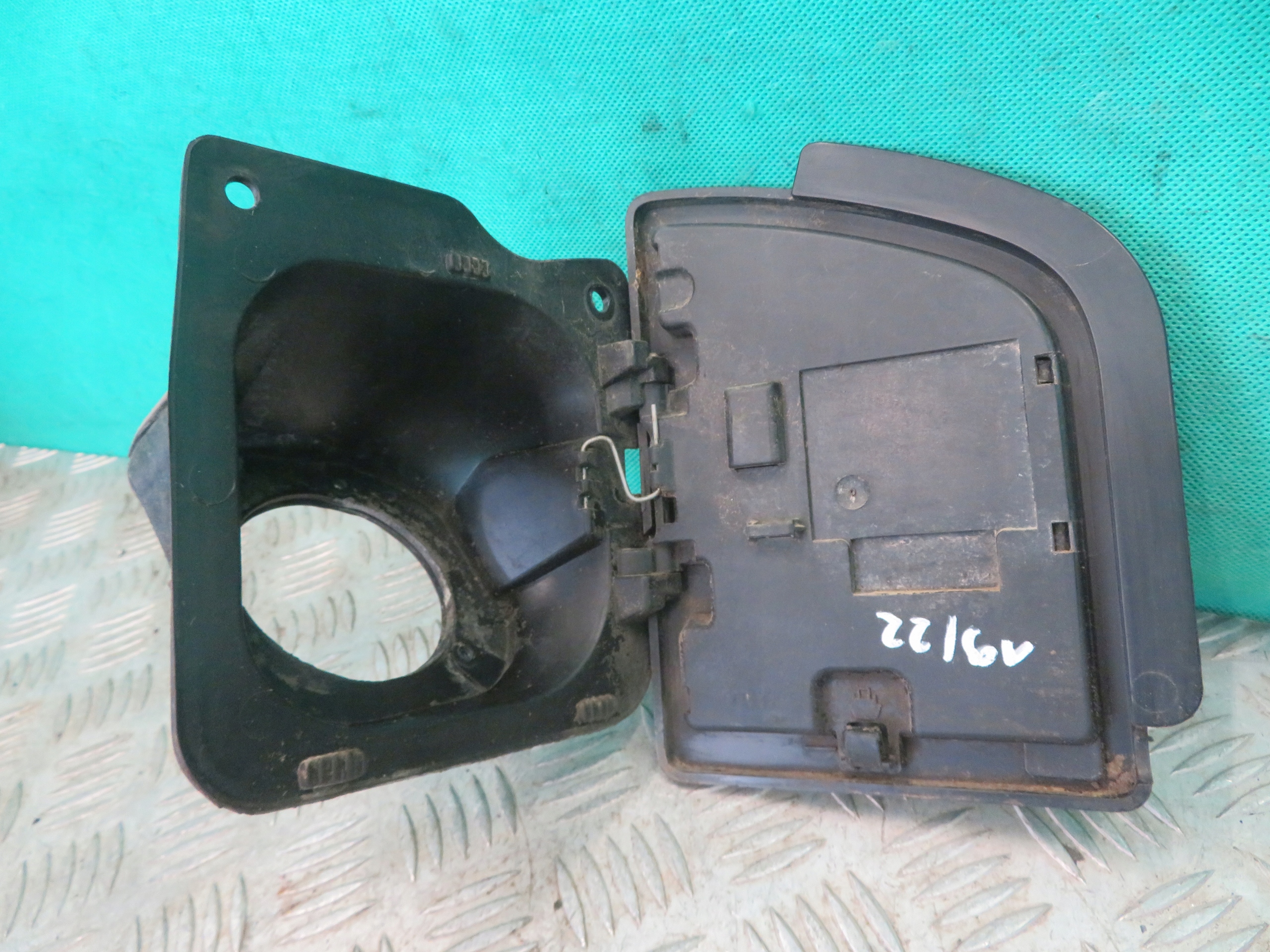 KLAPKA WLEWU PALIWA MASTER III MOVANO B 2.3 DCI 17R Producent części Renault OE