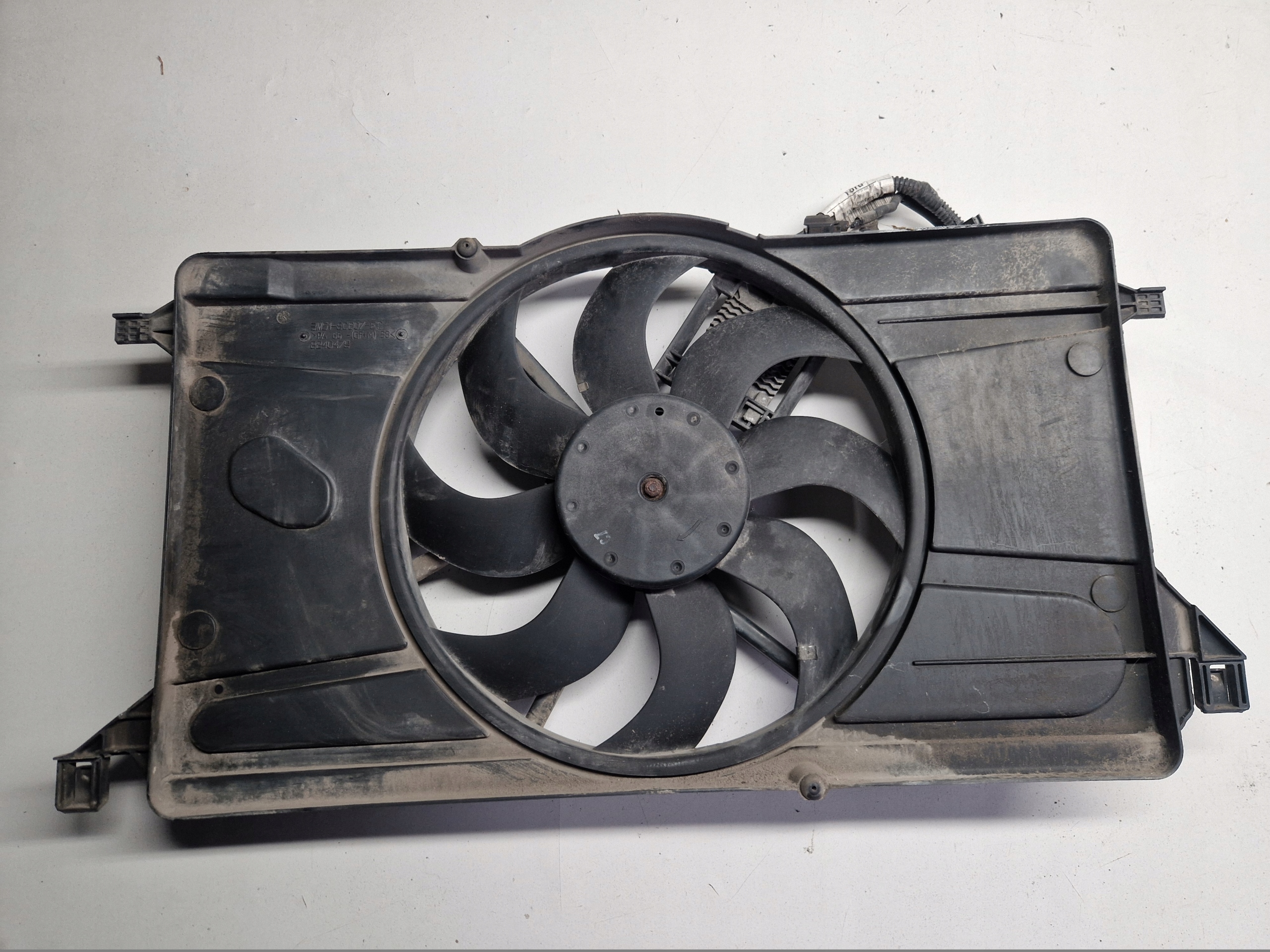 FORD FOCUS MK2 C-MAX MK1WENTYLATOR modul Gehäuse WENTYLATORA 3M51-8C607-EC