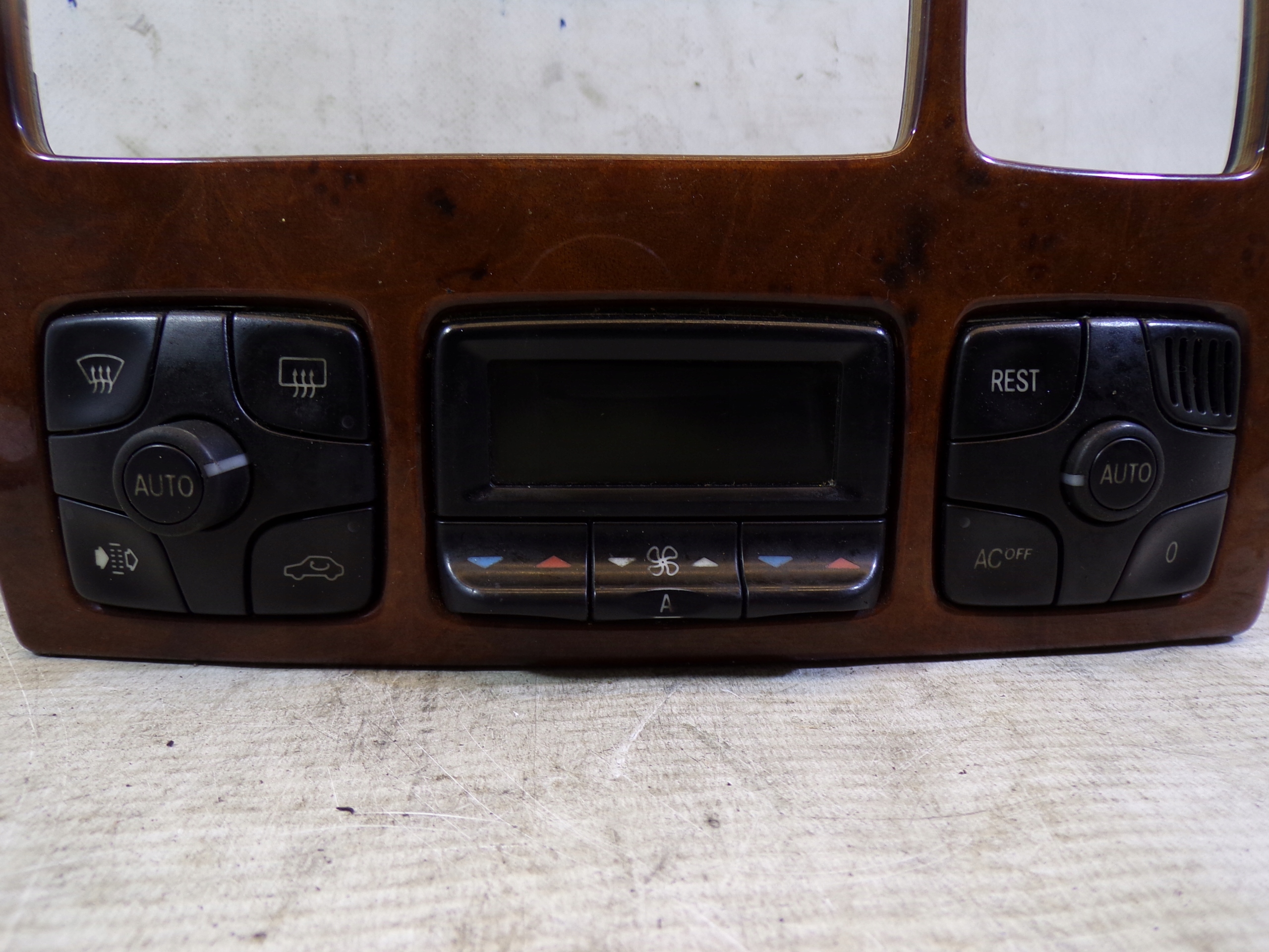 PANEL klími klimatizaci DEKOR MERCEDES W220 2208300985