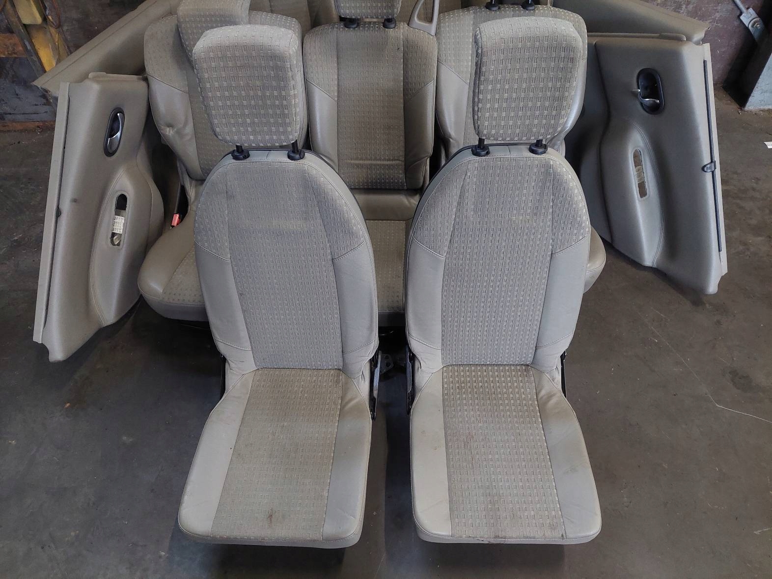 KOMPLET seats front + seat rear part + side RENAULT GRAND SCENIC II