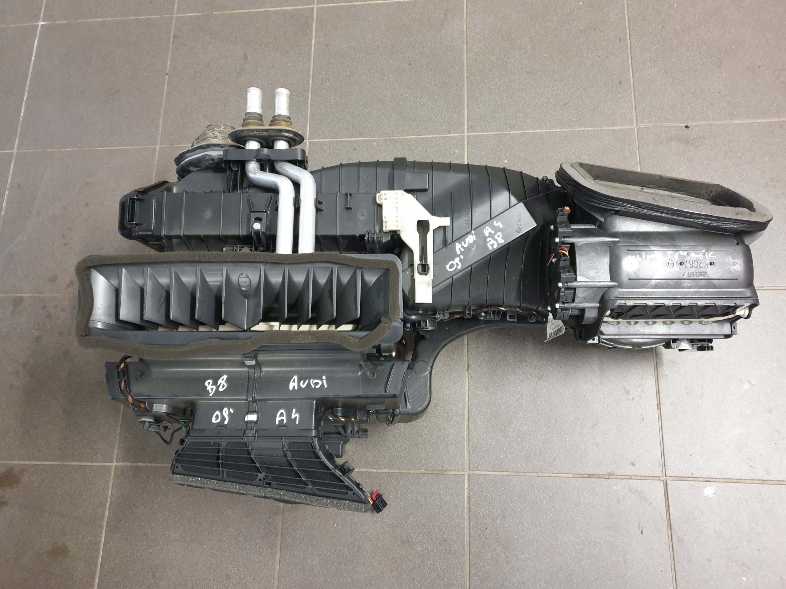 heater KLIMY AUDI A4 B8 8k0920930AE