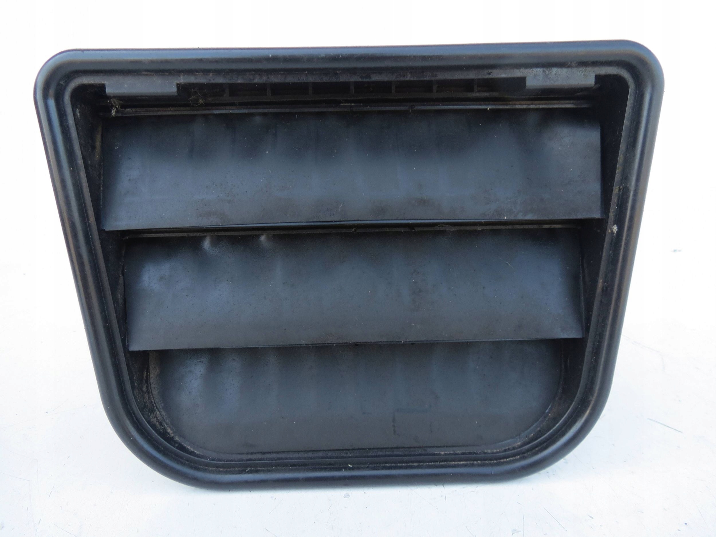 grid air conditioning devices left VOLVO XC70 II CROSS AWD 2.4D 185KM 2000-2007r 9166092