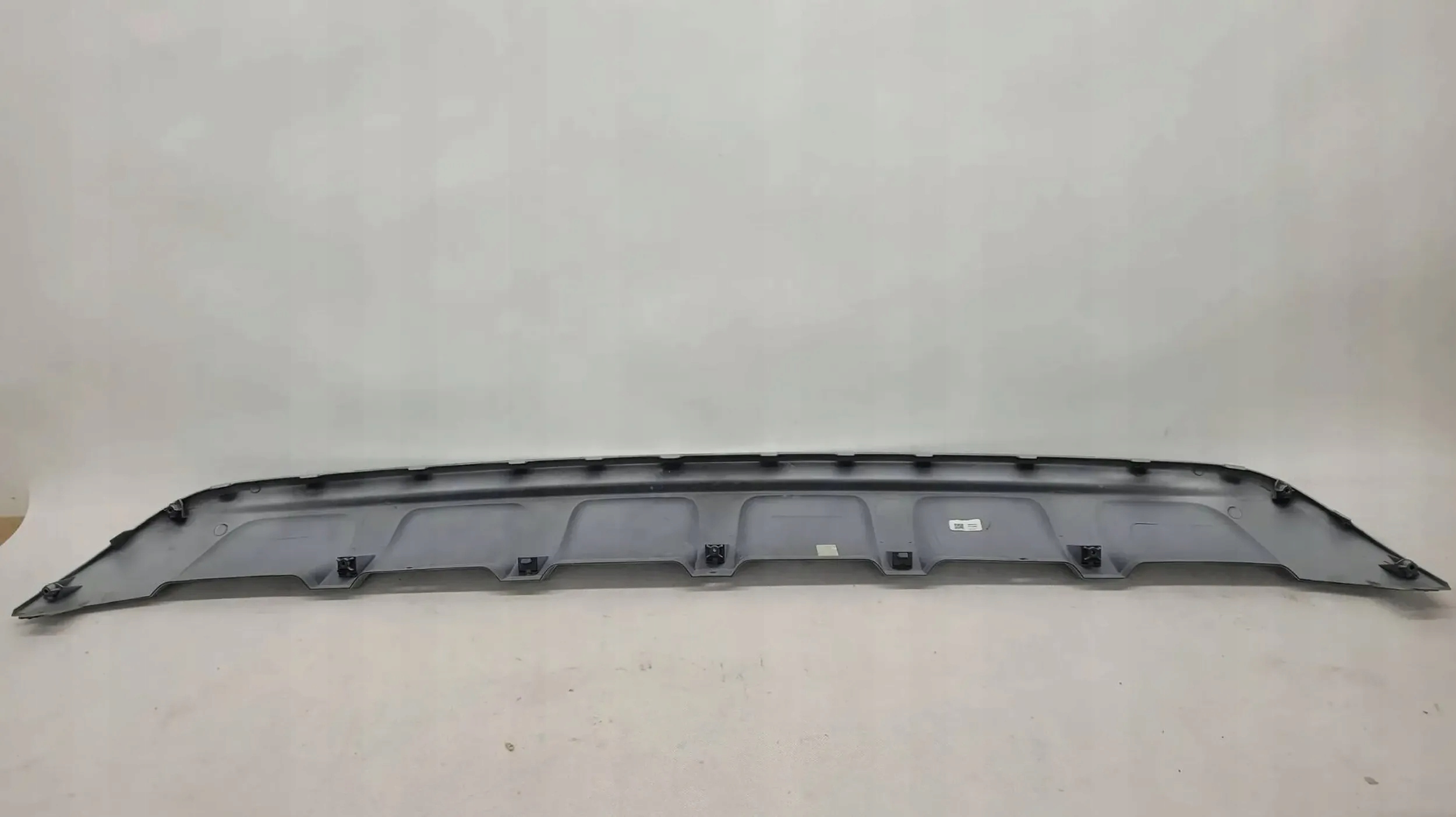 KIA SPORTAGE IV SPOJLER DYFUZOR ZDERZAKA TYŁ TYLNEGO 86665-F1000 Strona zabudowy tył