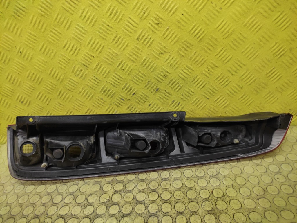 NISSAN X-TRAIL T30 light left rear part