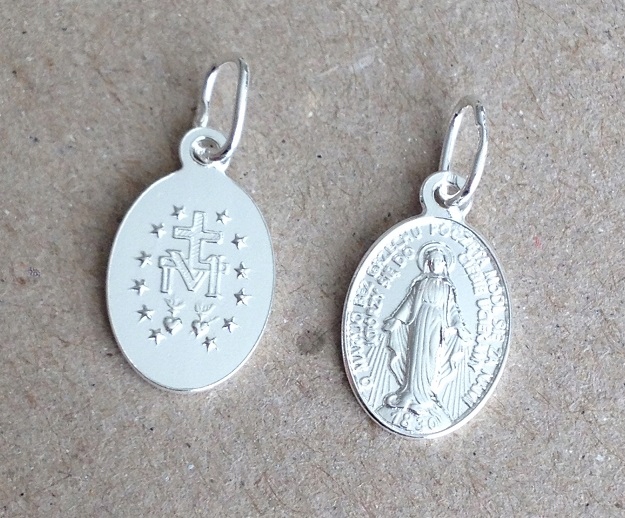 Łańcuszek srebrny 925 Cudowny Medalik Matka Boska (na PREZENT / Komunia) Próba srebra 925