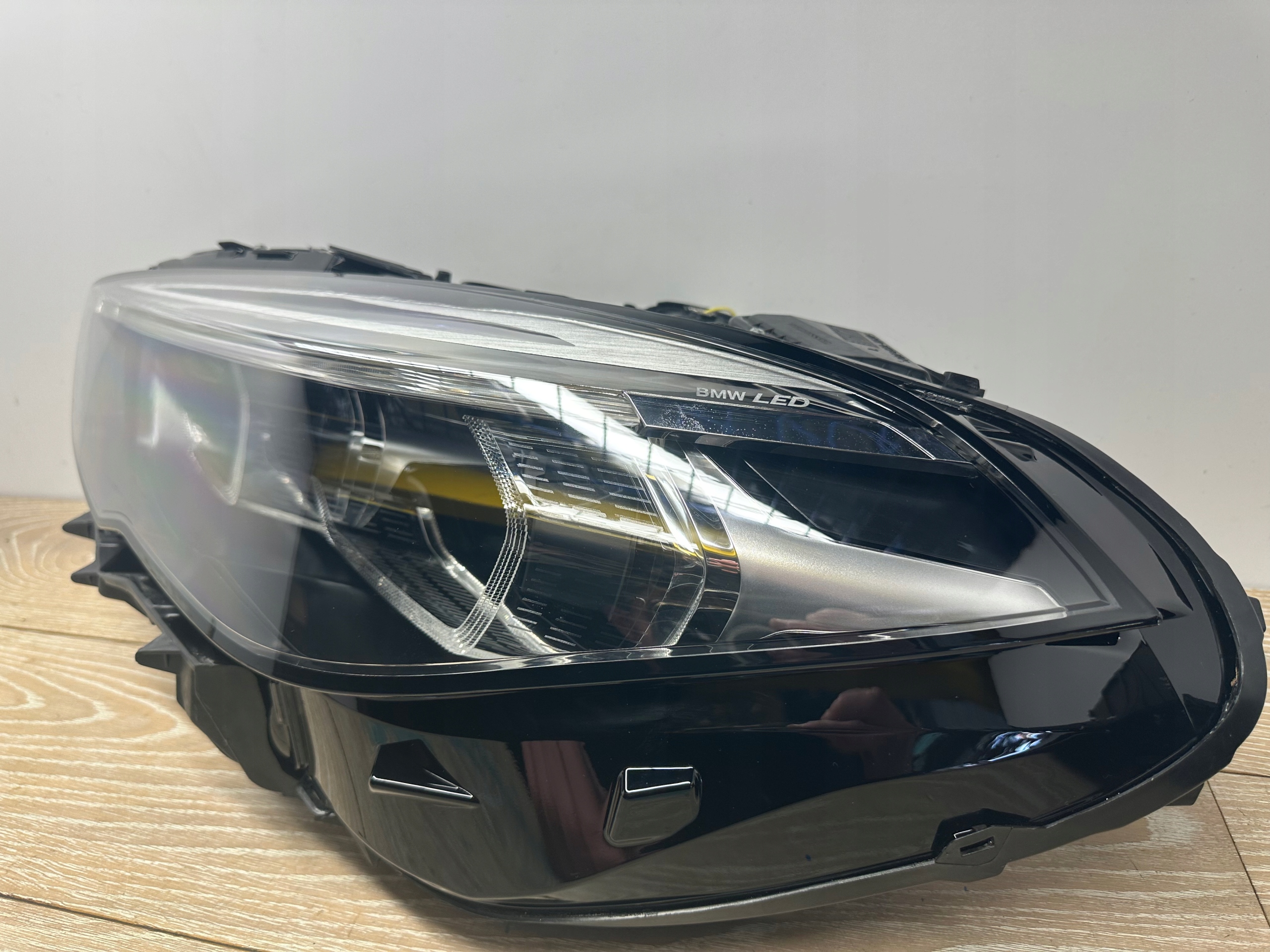 light reflektor BMW F44 Gran Coupe 19-24r left front full LED Eu 9478455