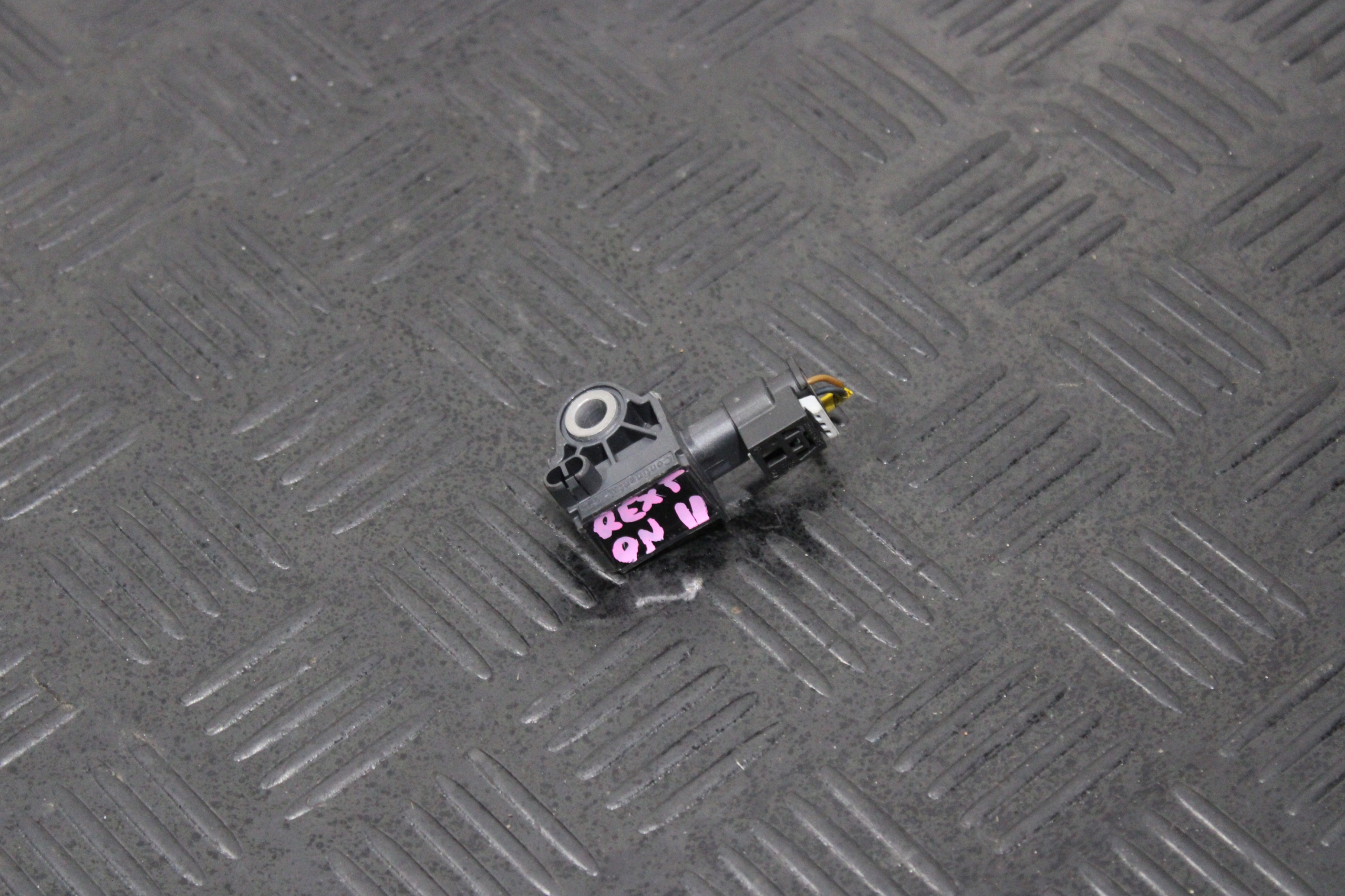 impact sensor SSANGYONG REXTON 2 II G4 8627035000