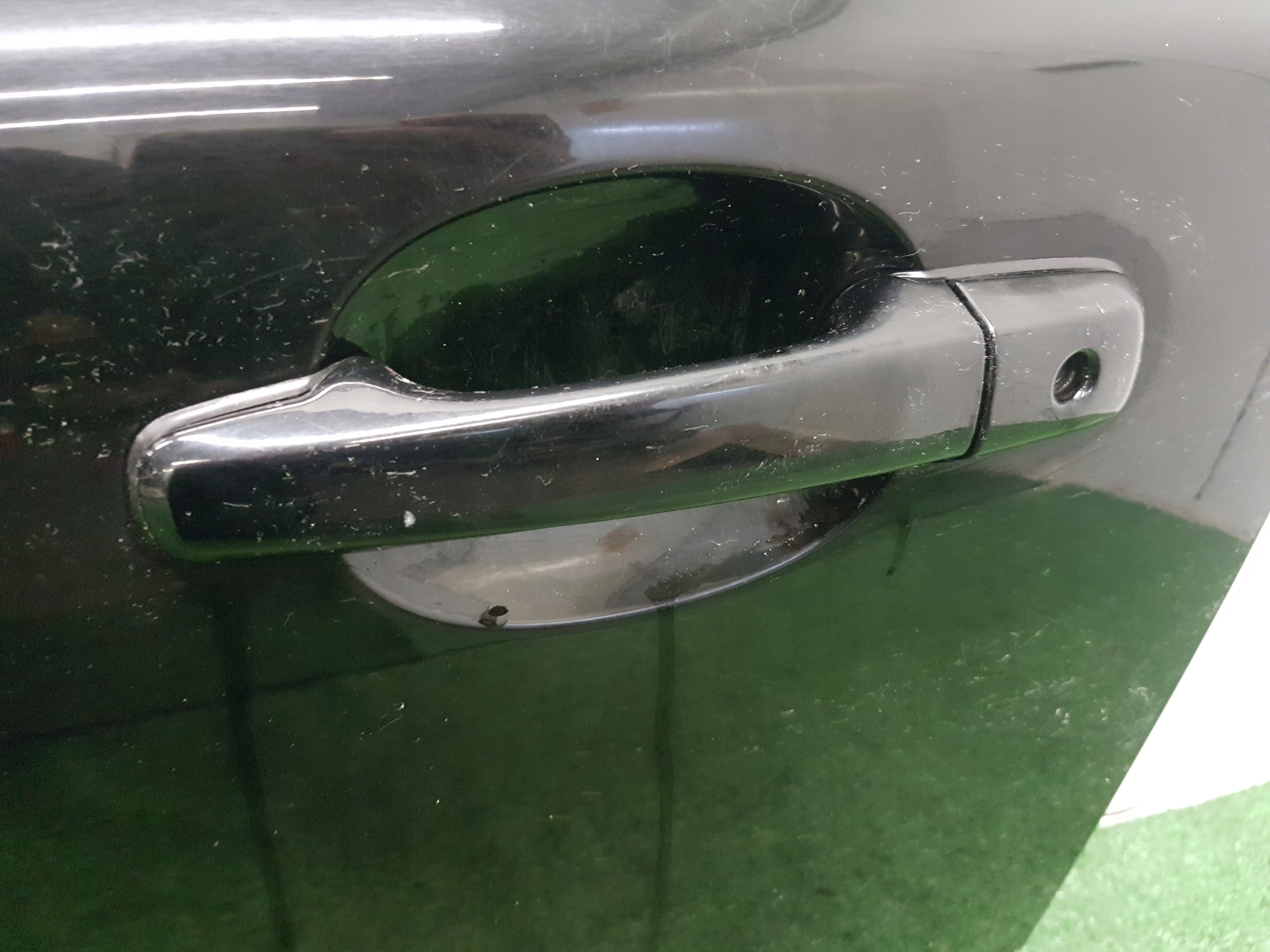 dveře levý předek VOLVO V50