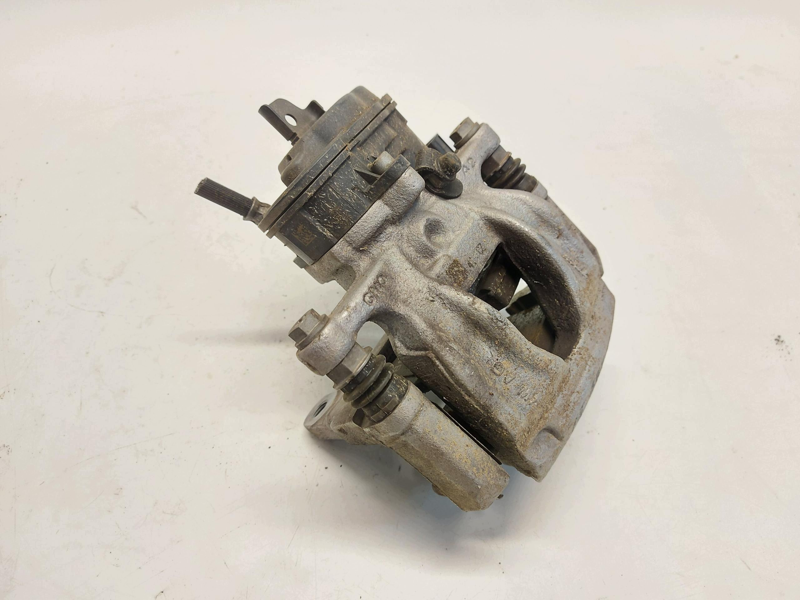 AUDI A5 8B3 B10 AVANT caliper brake rear part left 8B3615405B