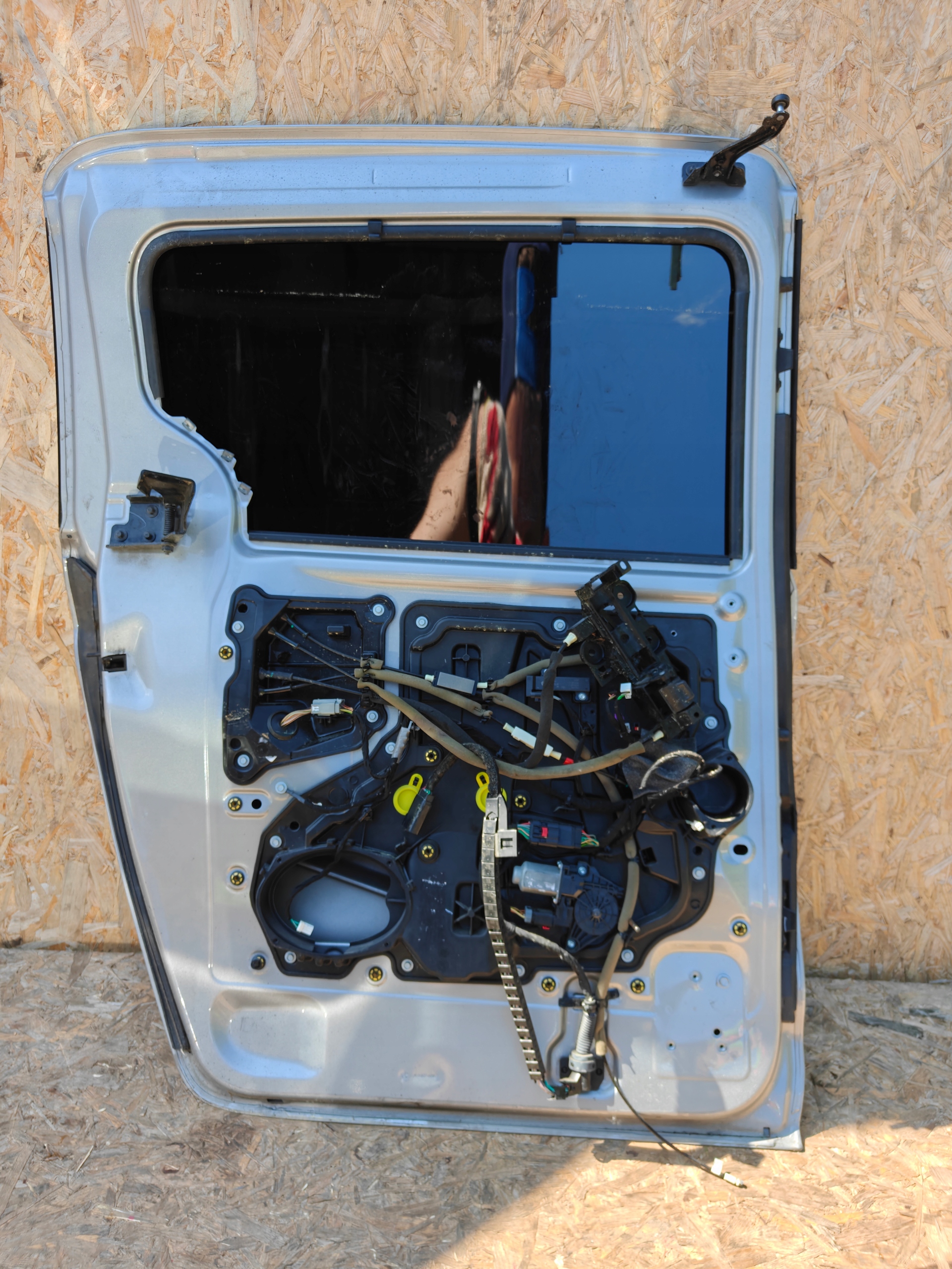 door complete left TYLNIE left rear part CHRYSLER PACYFICA II 2016 R PSC