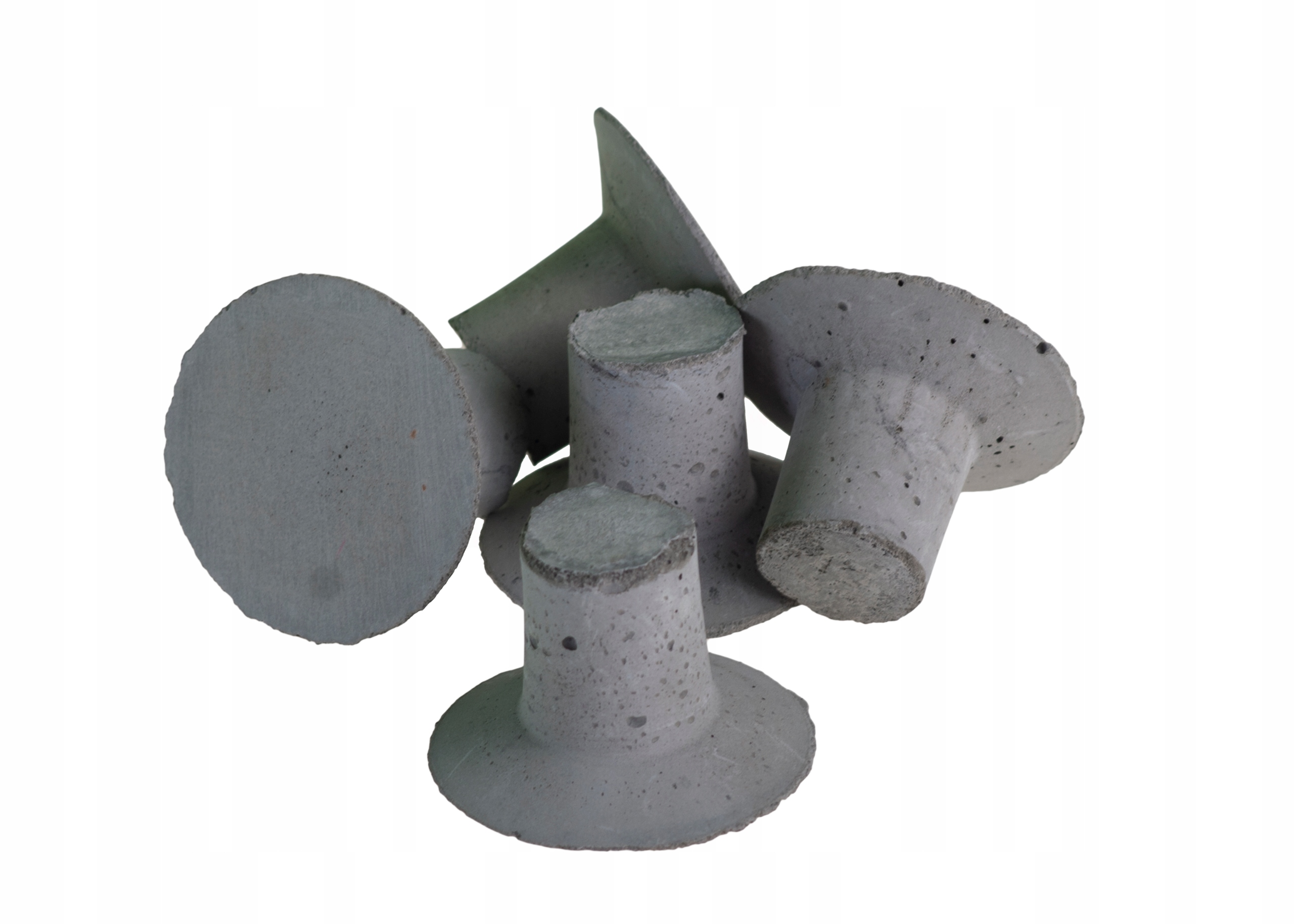 

Korek betonowy po stożku konusie 20/25 mm