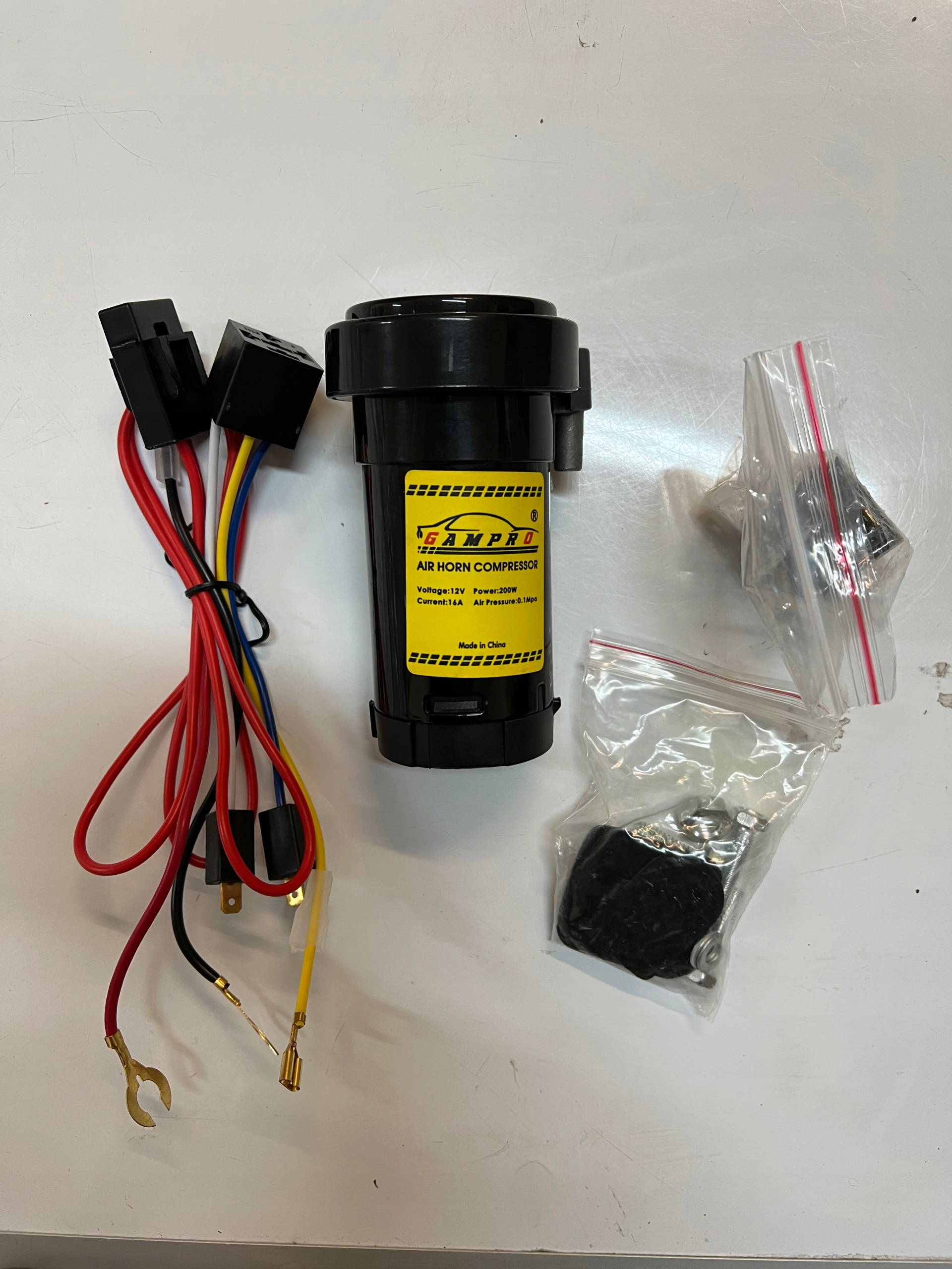 Автомобільний гудок GAMPRO 12V 150DB (K366 і 367)