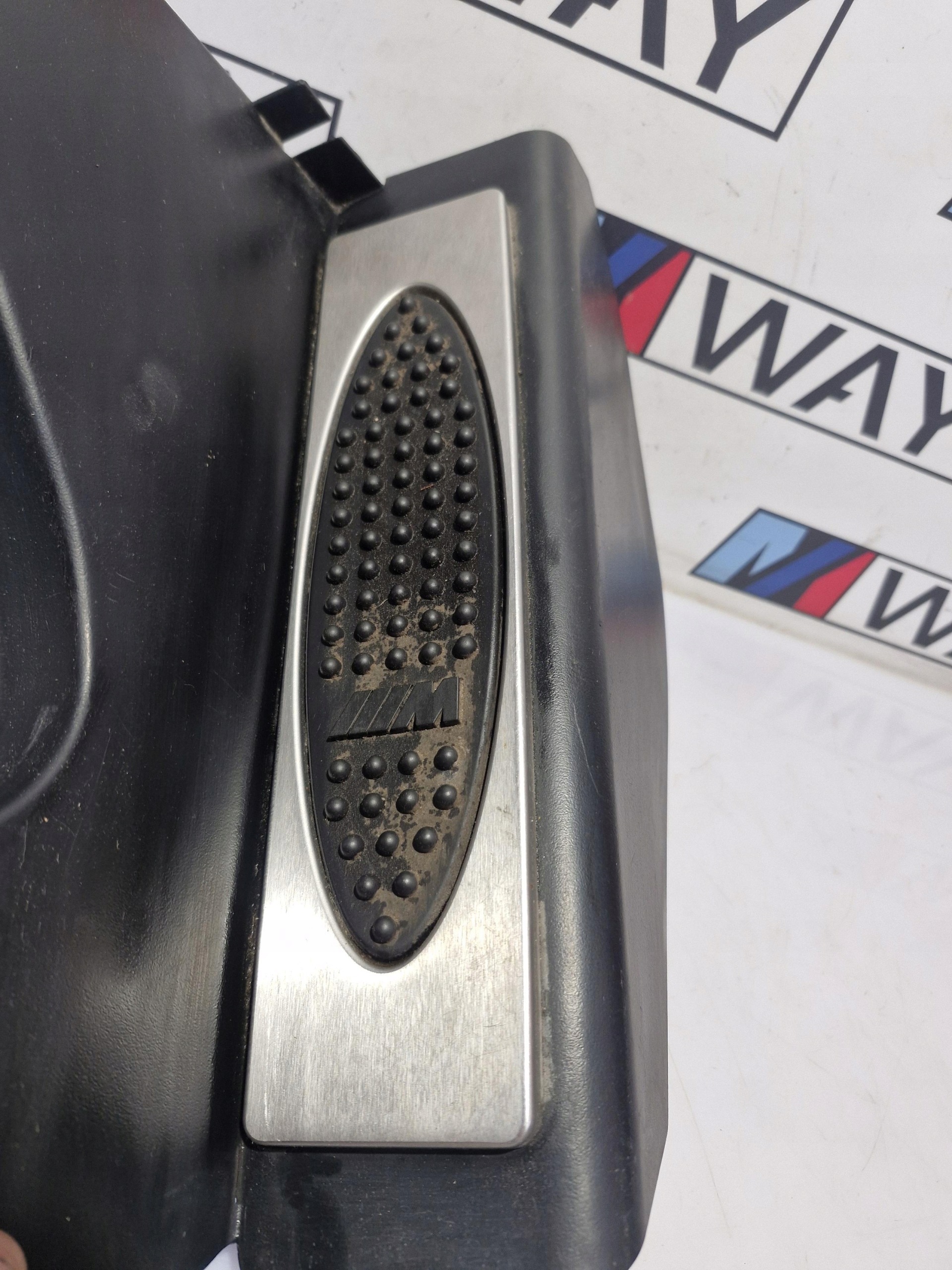8159517 BMW E39 PODSTOPNICA m-packet Originale