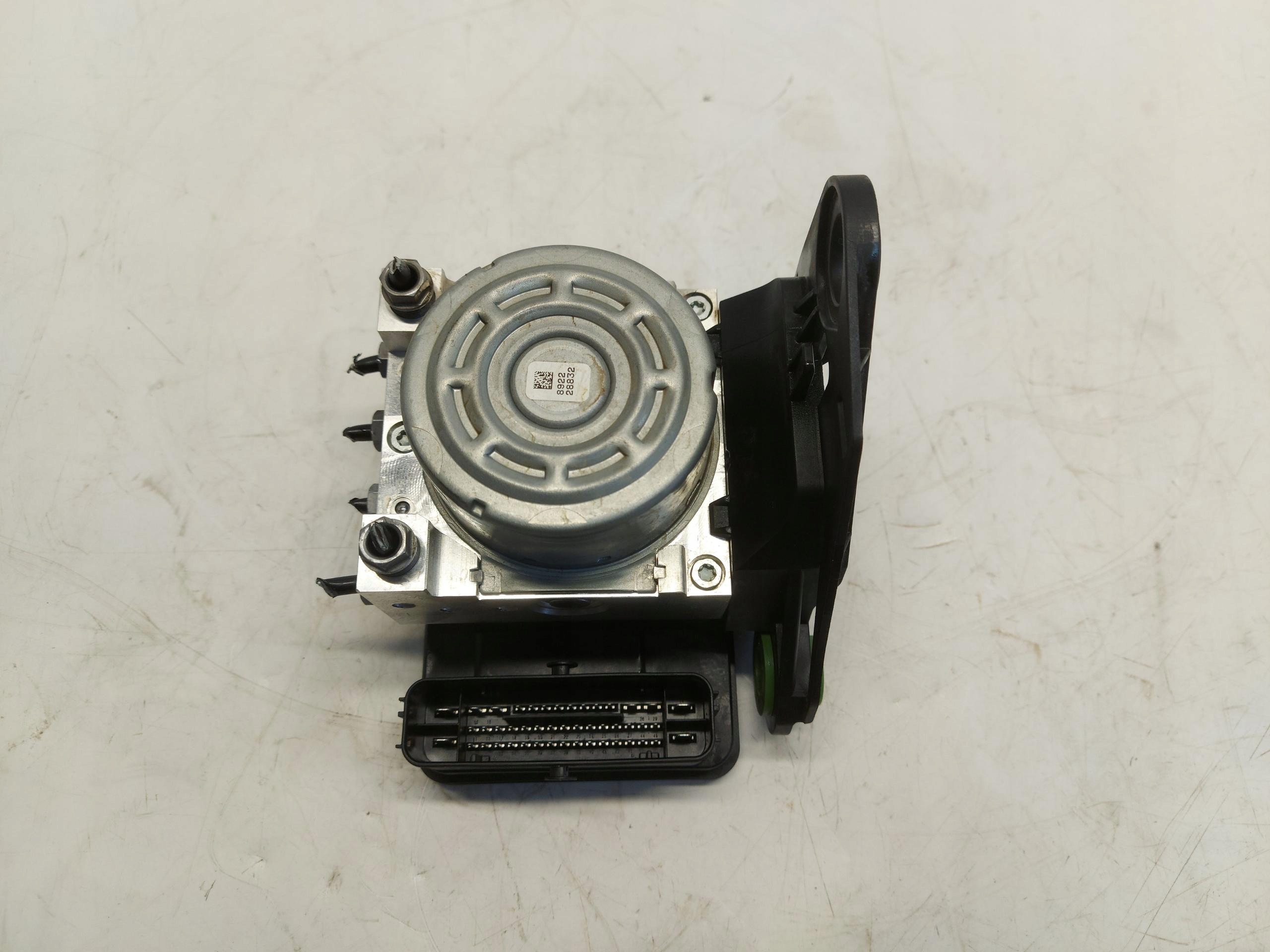 VW Multivan 7T0 T7 2023 Pumpe modul Bedienteil blok ABS abs-u