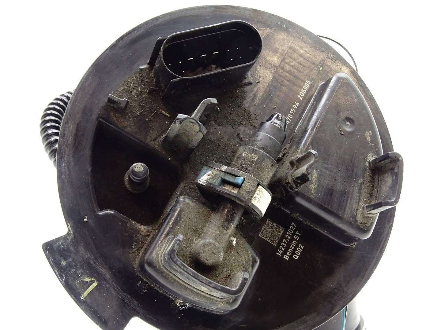 feed pump MERCEDES C W205 1.6 CGI A2054701594