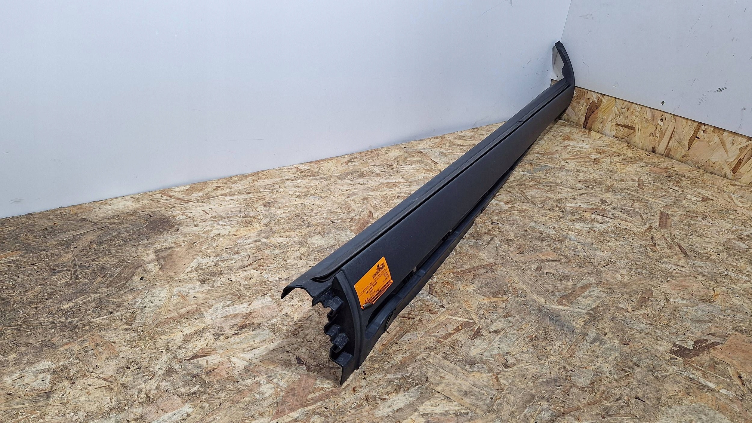 cap threshold moulding threshold right VOLVO XC70 II 07- 8620136