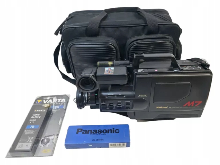 Kamera VHS Panasonic M7 Movie+akcesoria.