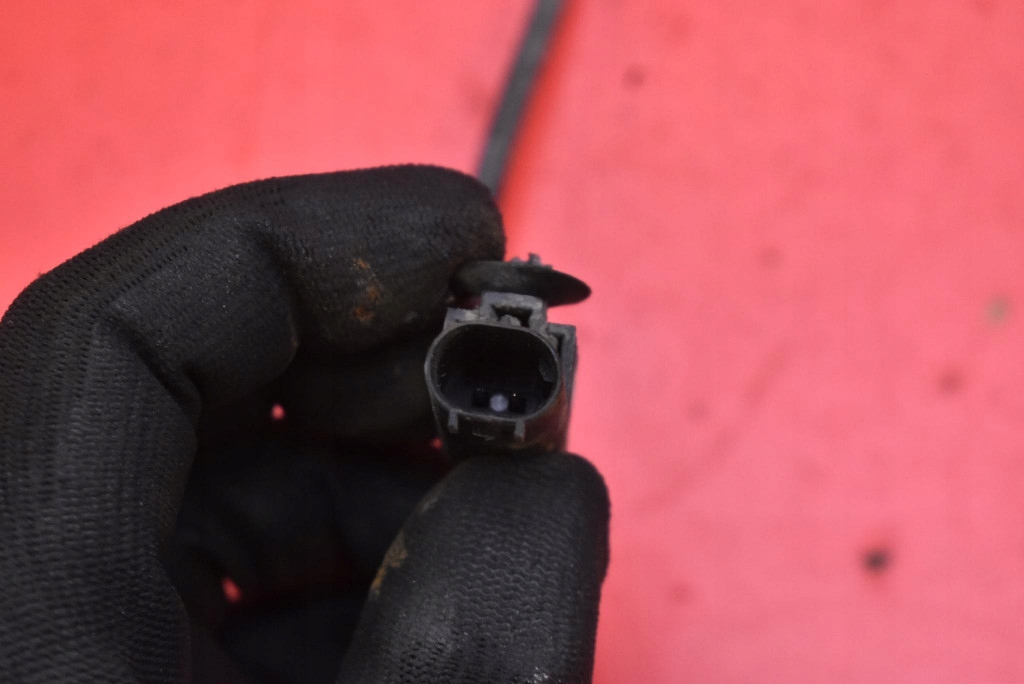 otoč čepu pravá předek TOYOTA AYGO 1 a 1.0 68 KM 05-08