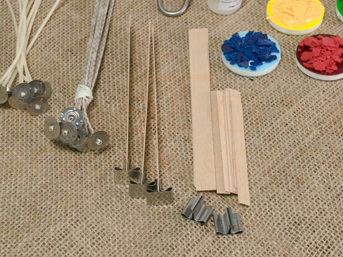 10x MAŁA BLASZKA BLASZKI DO KNOTA OKRĄGŁEGO Marka Kastom