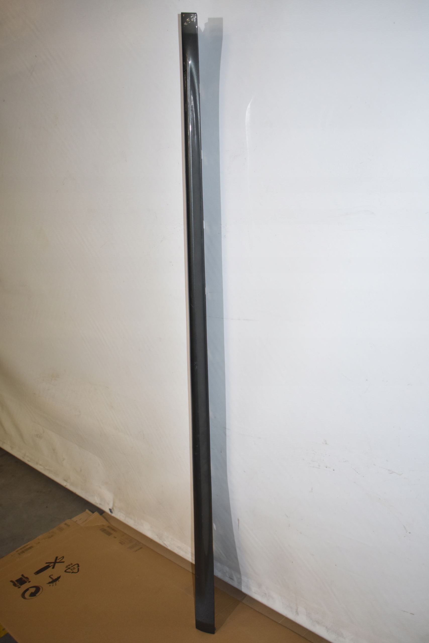 IDEALNA moulding threshold left PORSCHE 992 1