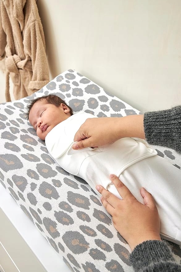 OTULACZ KOCYK NIEMOWLĘCY UNIWERSALNY DLA DZIECI 0-3 MIESIĘCY 100% BAWEŁNA Marka Meyco