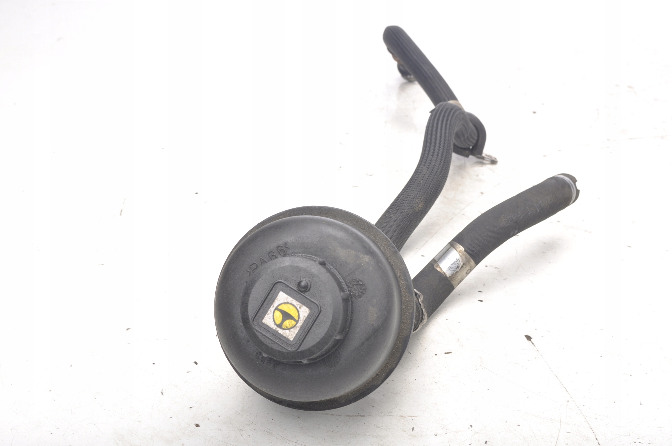 GHIBLI III 3 0 D ZBIORNICZEK PLYNU WSPOMAGANIA Parts manufacturer Maserati OE