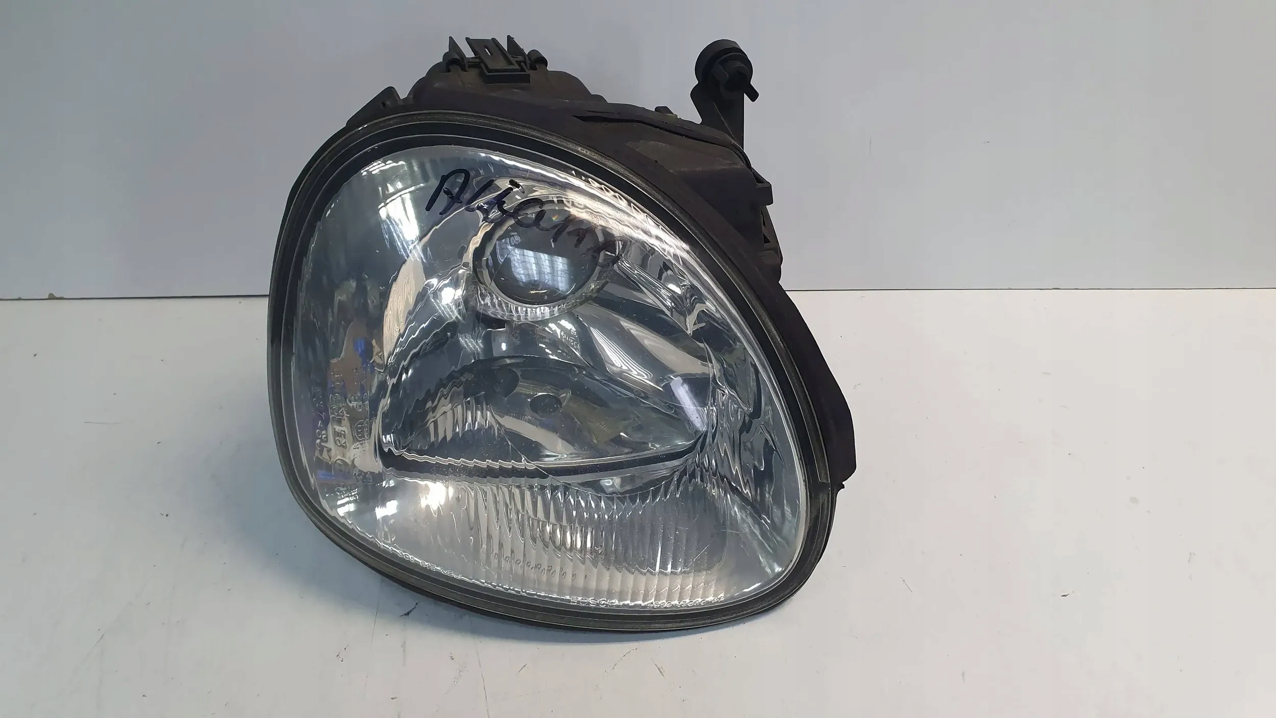 light front right Ford Scorpio 94