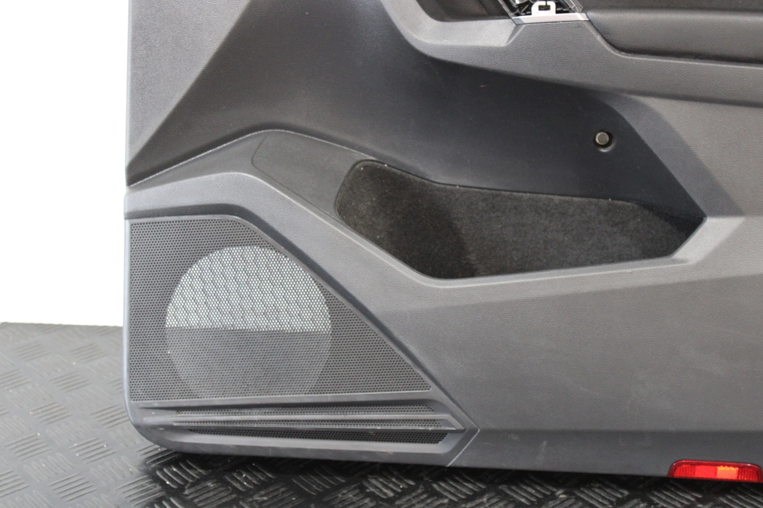 upholstery side door right front VW TIGUAN II 2 5NA ALLSPACE